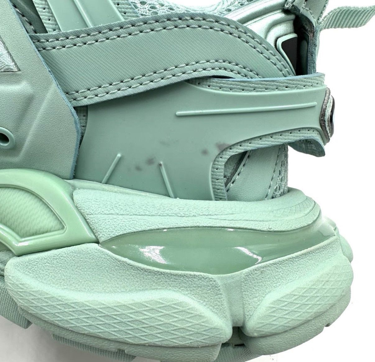 Balenciaga Balenciaga Track Mint Green Mesh Dad Sneakers K12 Size US 6 / IT 36 - 8 Thumbnail
