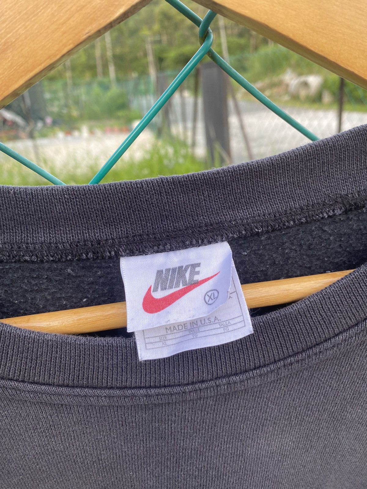 Nike Distressed Vintage Nike Baggy Sweatshirt Size US XL / EU 56 / 4 - 7 Thumbnail