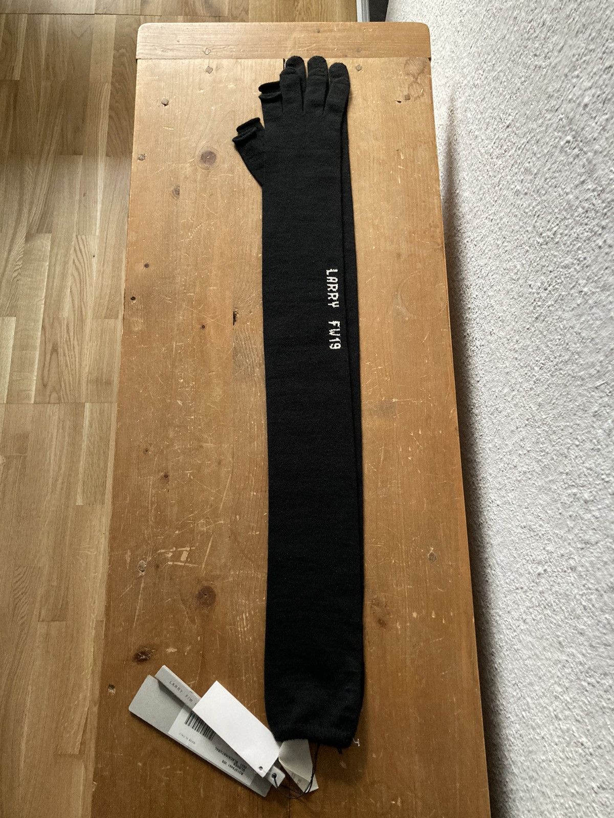 Rick Owens F/W 19 "LARRY" Runway Cashmere Lightning Gloves Rick Owens Size ONE SIZE - 2 Thumbnail
