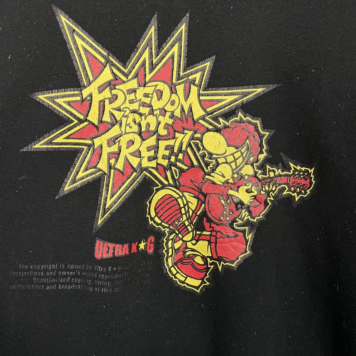 Japanese Brand Ultra KG Freedom Isn't Free Big Logo Sweatshirt Size US L / EU 52-54 / 3 - 10 Thumbnail