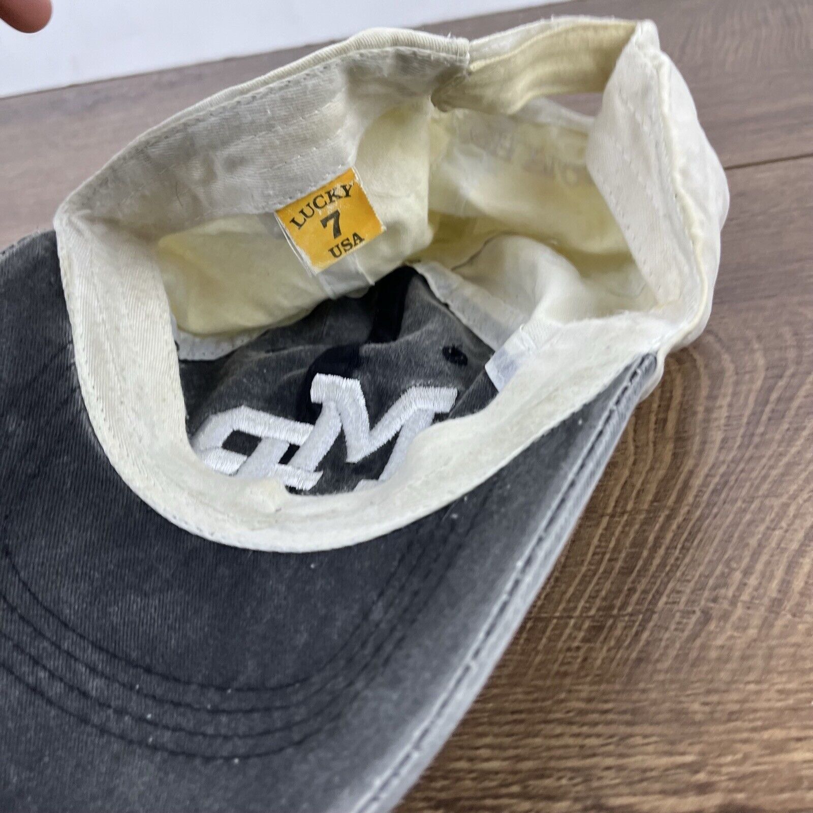 Other Miami Beach Hat Miami Beach Florida Hat Gray Adjustable Hat Size ONE SIZE - 12 Thumbnail