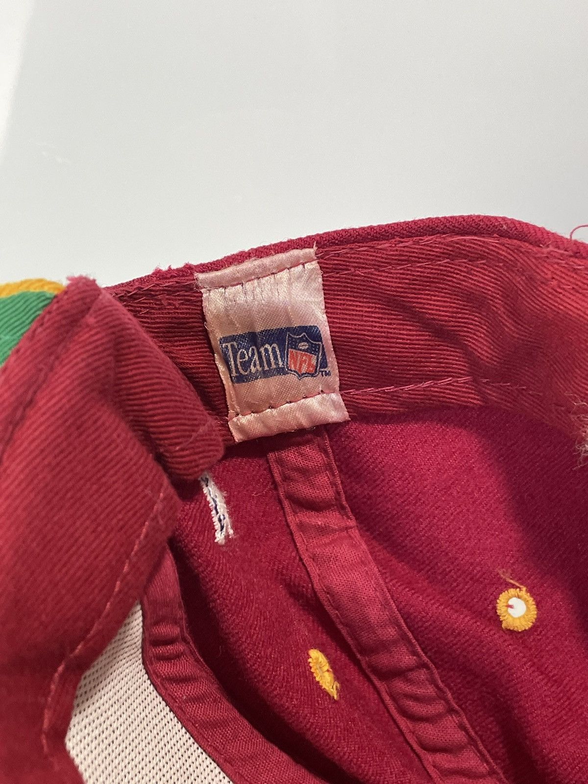 Starter Vintage Redskins Hat 7 1/7 Fitted Wool Starter 90s NFL Team Size ONE SIZE - 9 Thumbnail