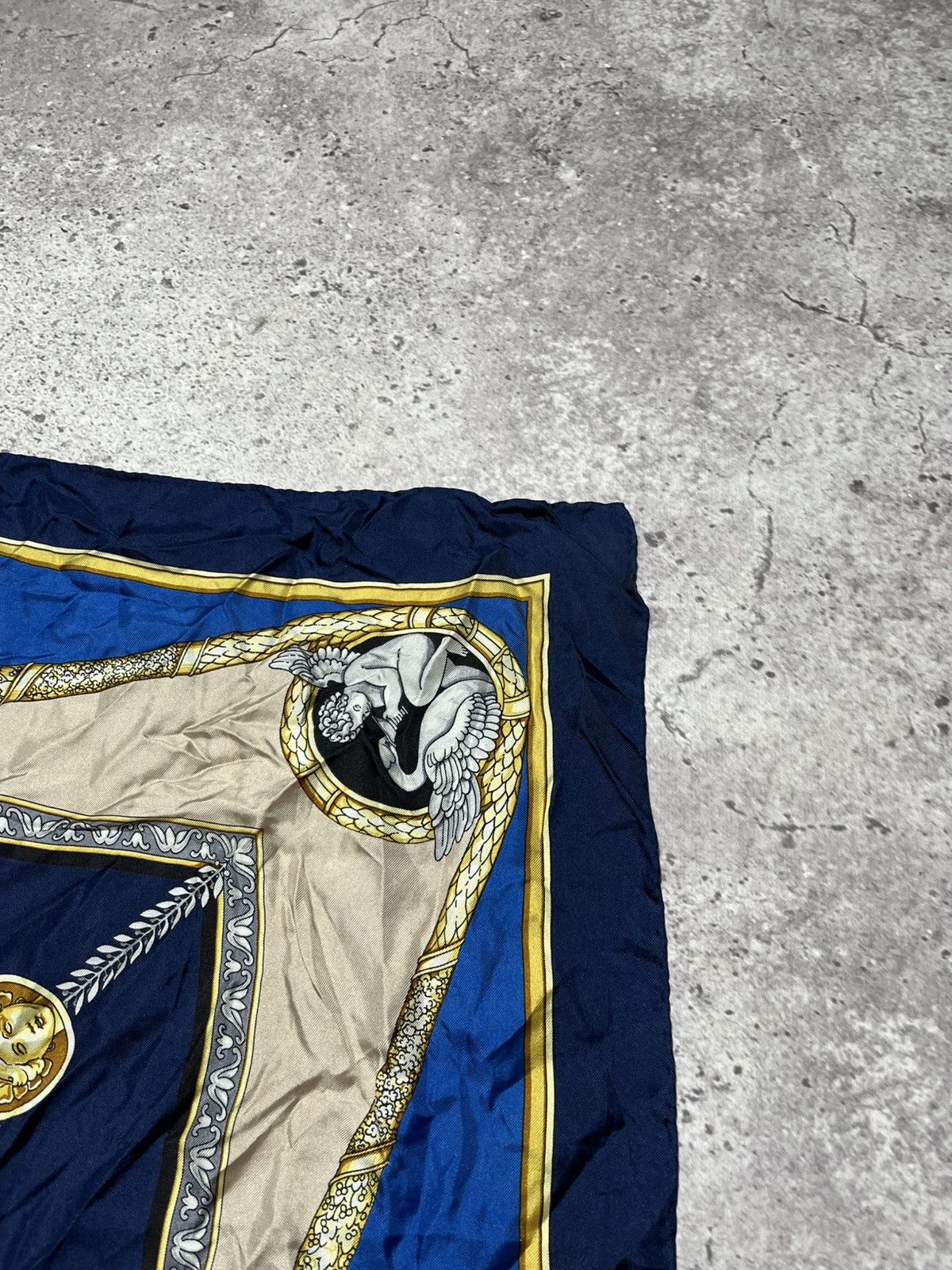 Pierre Balmain Vintage Pierre BALMAIN Paris SILK scarf Size ONE SIZE - 2 Thumbnail