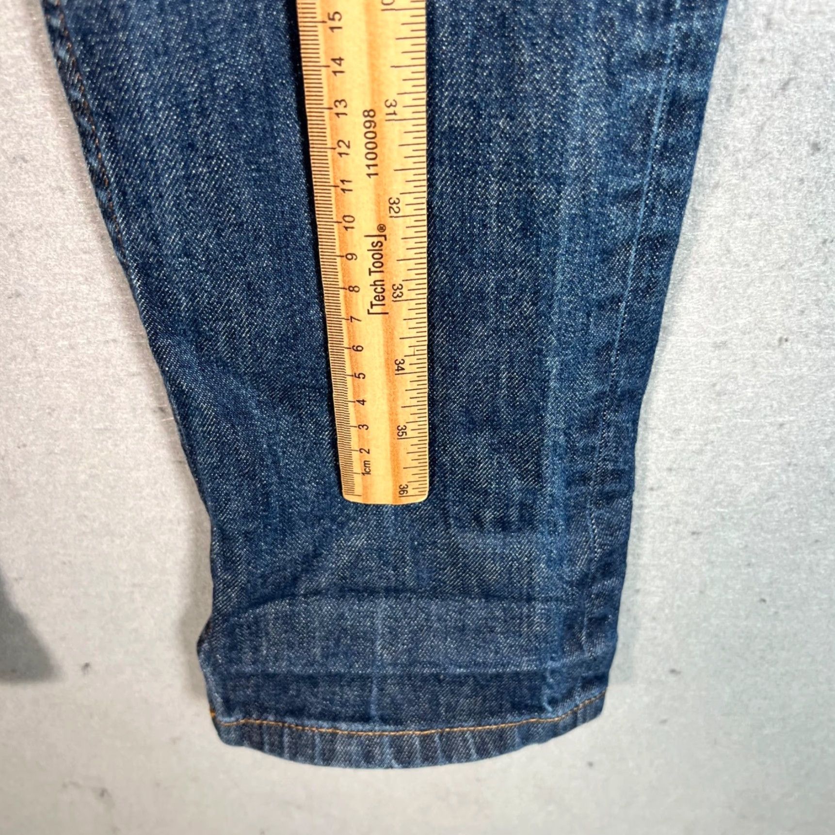 Everlane VINTAGE Everlane High-Rise Straight Jeans Womens Size 24 Blue Denim Adult Women 24 Jeans Straight 32 Inseam Size 42" / US 20 - 6 Thumbnail