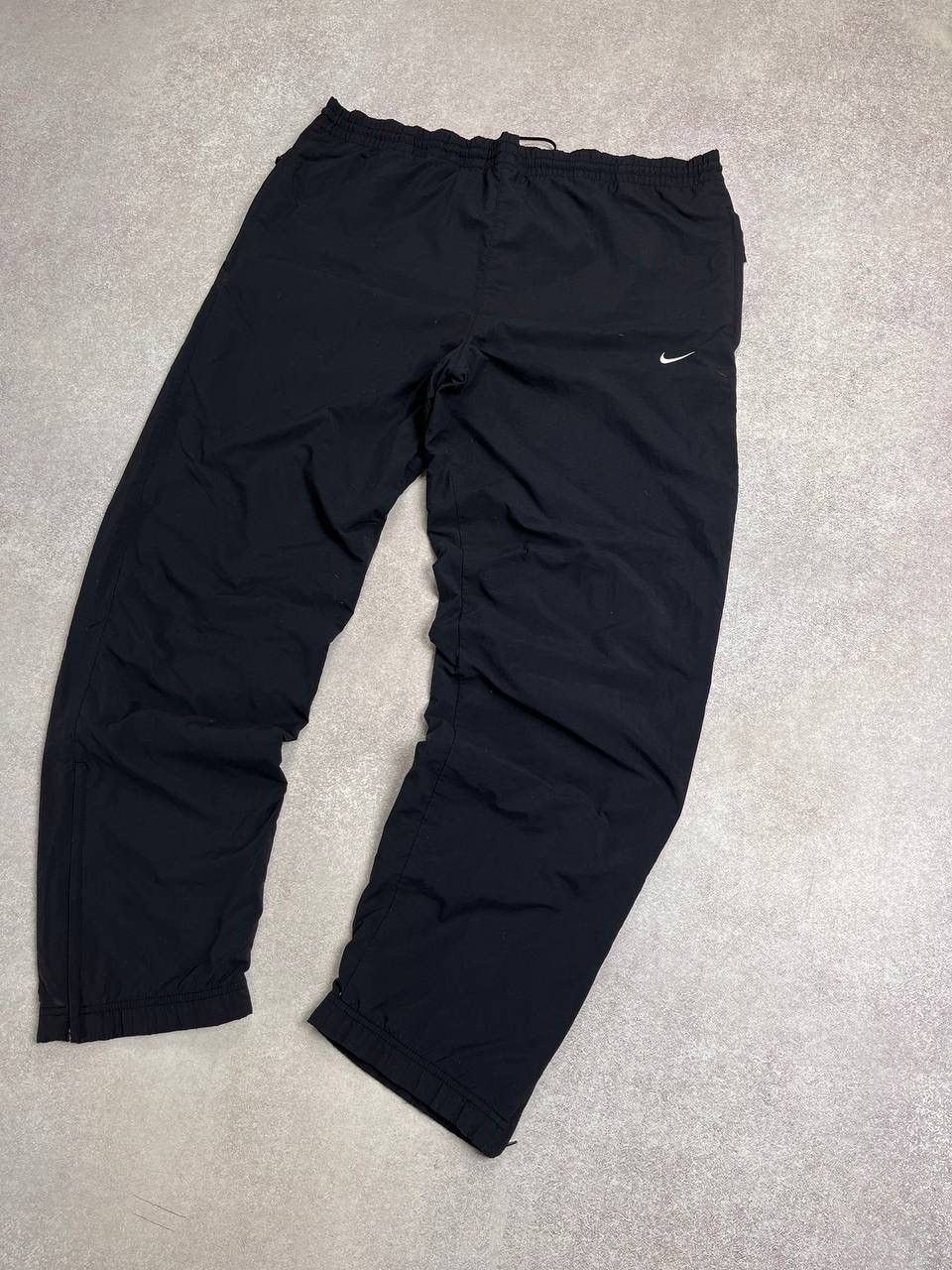 Nike × Vintage Vintage Nike Swoosh Baggy Nylon Trackpants M Size US 32 / EU 48 - 3 Thumbnail