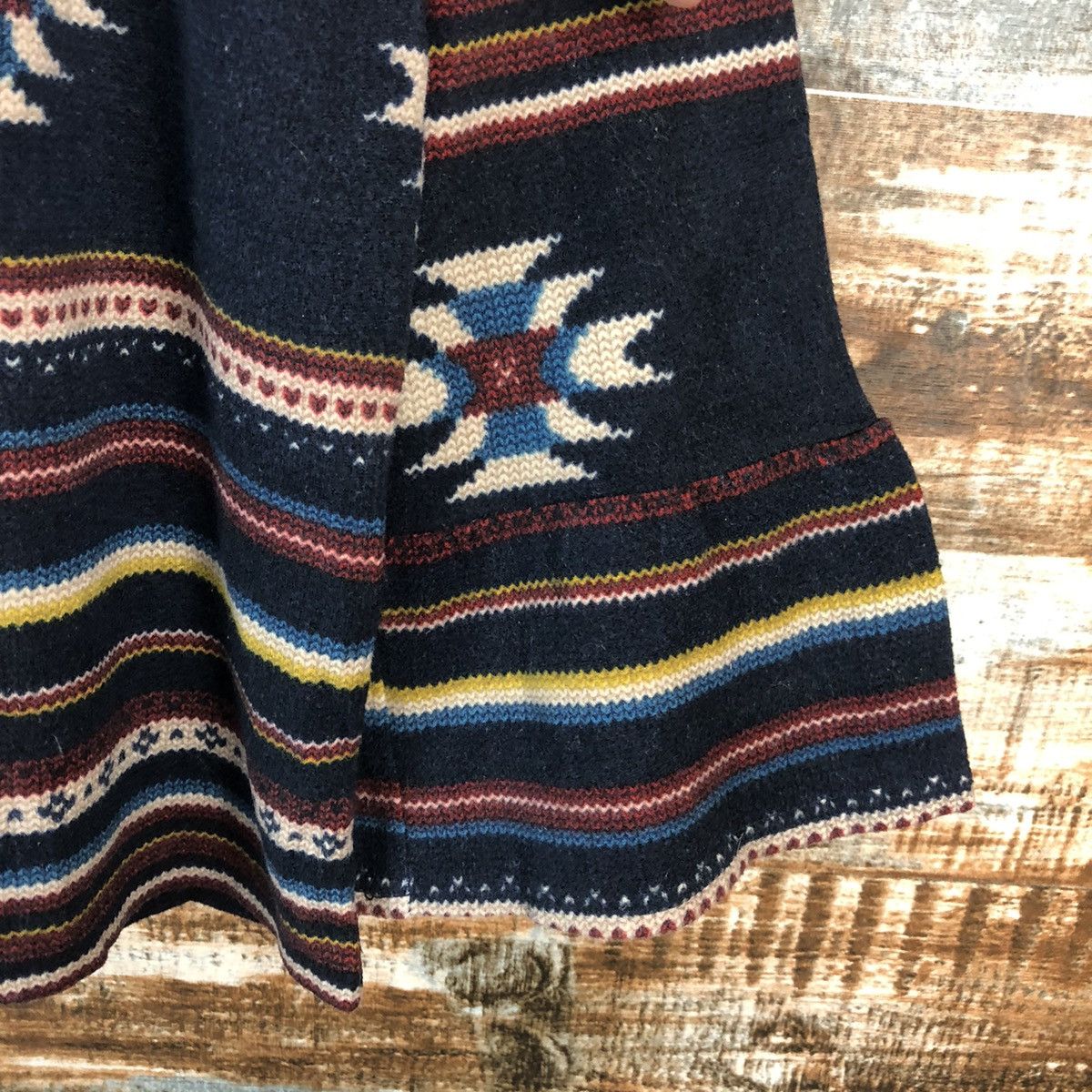 Vintage Jeansis navajo stripe Dark Blue Knitwear #A1765 Size S / US 4 / IT 40 - 7 Thumbnail