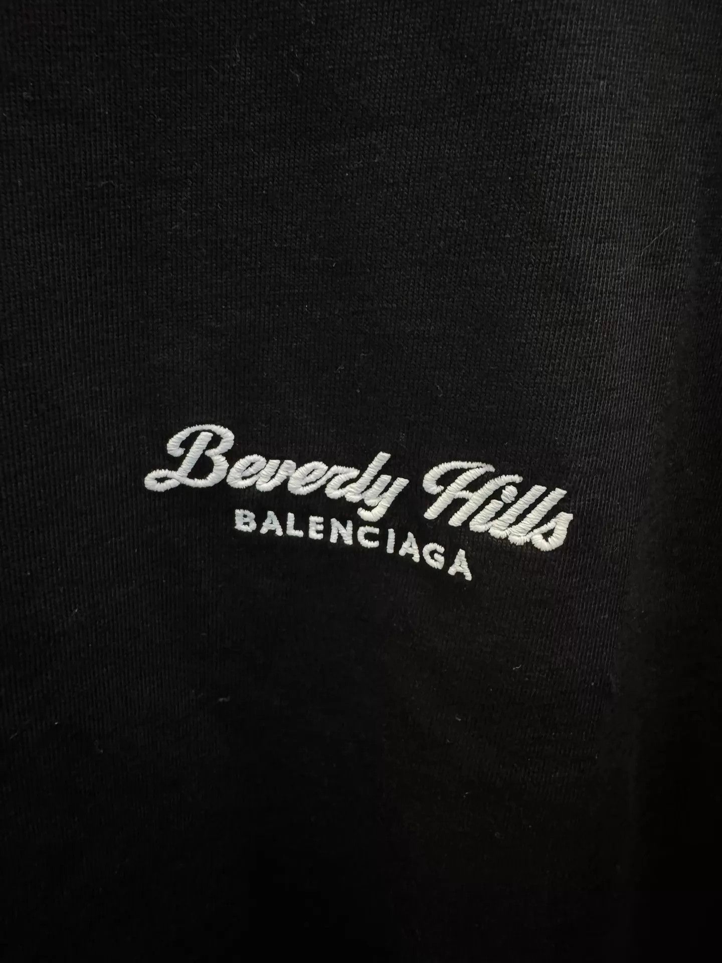 Balenciaga Balenciaga Beverly Hills Embroidered Logo Tee Unisex S Size US S / EU 44-46 / 1 - 2 Thumbnail