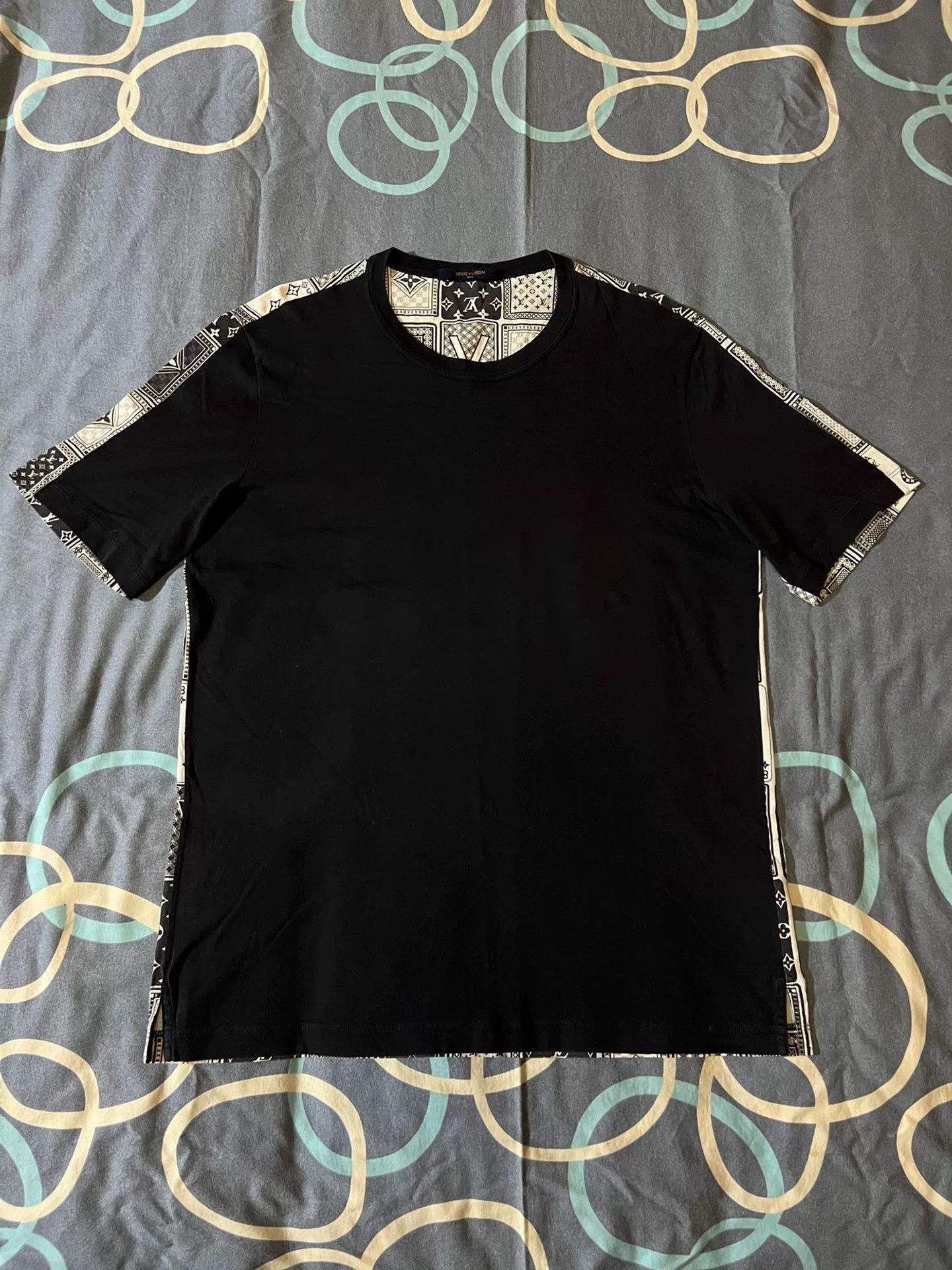 Louis Vuitton louis vuitton limited edition poker logo t-shirt Size US XXL / EU 58 / 5 - 1 Thumbnail