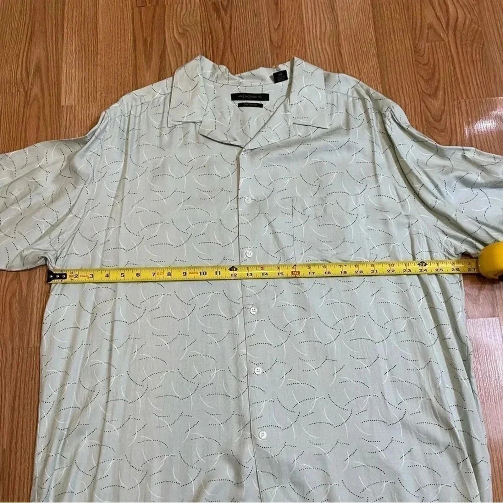 Axist Axist Silk Touch button-down shirt XXL Geometric Print Rayon Size US XXL / EU 58 / 5 - 5 Thumbnail