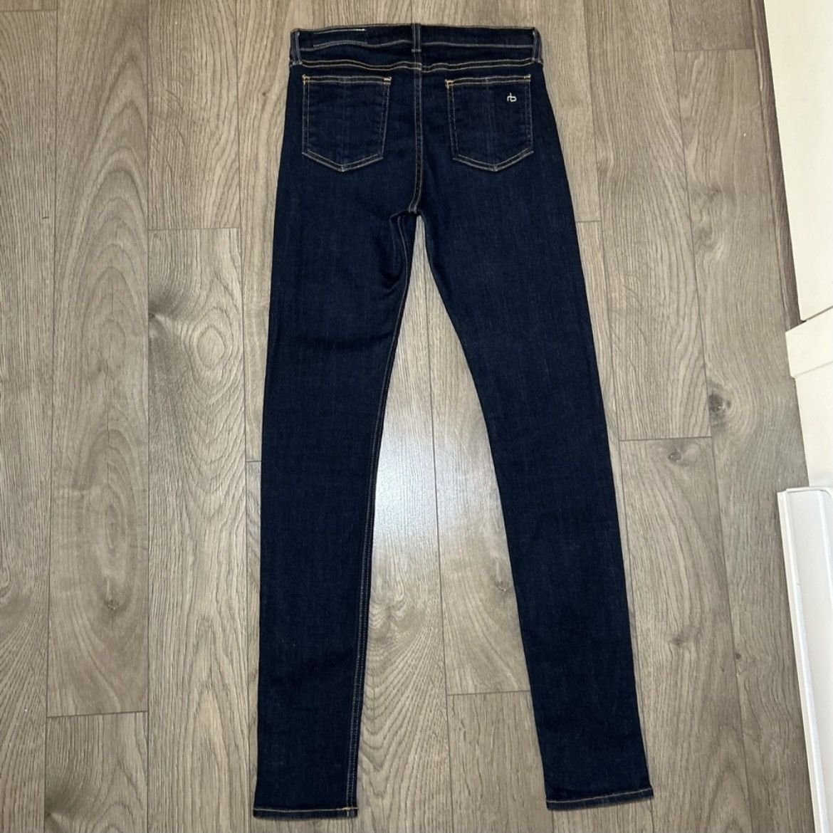Rag & Bone Rag & Bone High Rise Skinny Jean in Heritage Size 27 Size 27" / US 4 / IT 40 - 2 Thumbnail