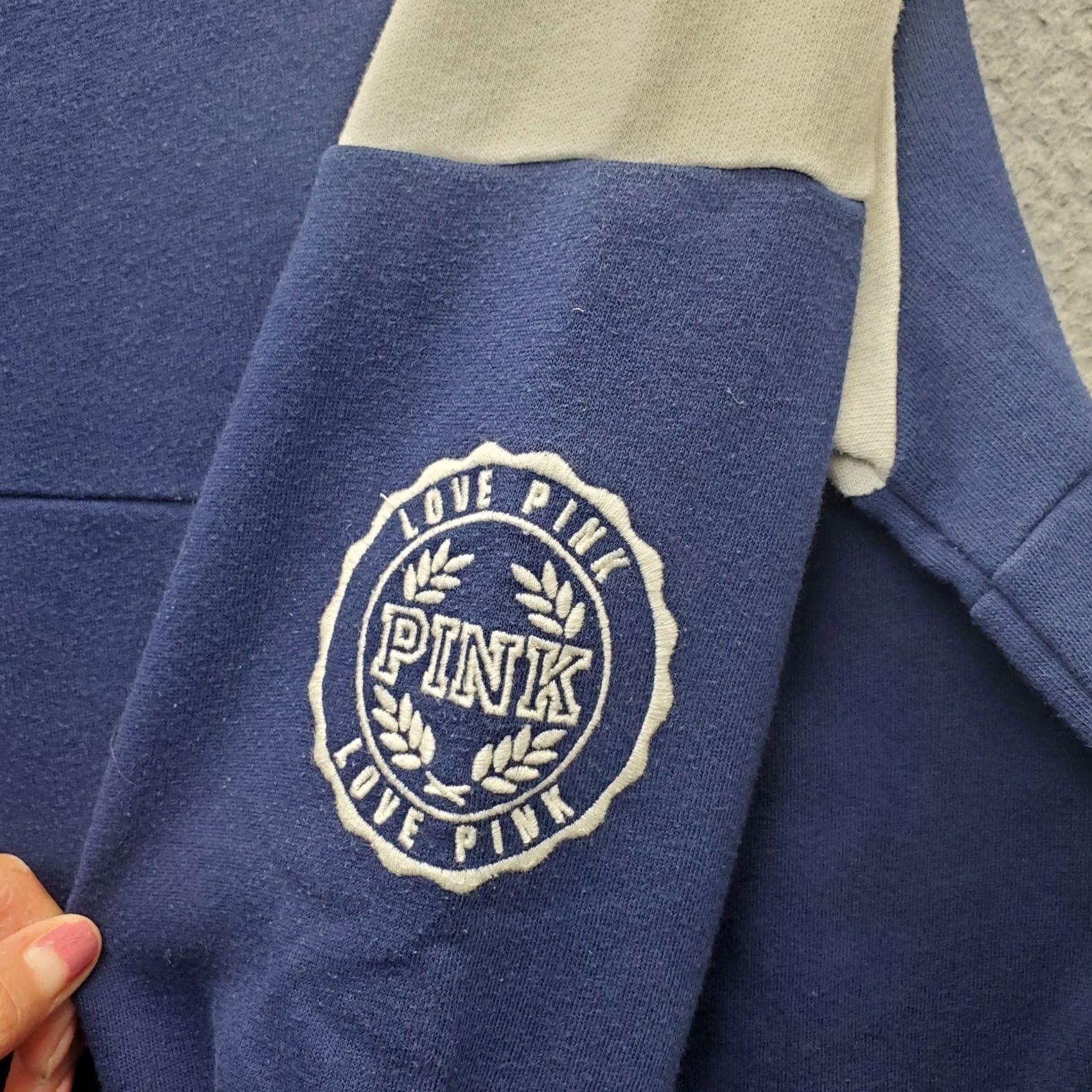 Victoria's Secret PINK Victoria's Secret Sweatshirt Womens L Blue Long Sleeve 1/4 Zip Sweatshirt Size L / US 10 / IT 46 - 8 Thumbnail