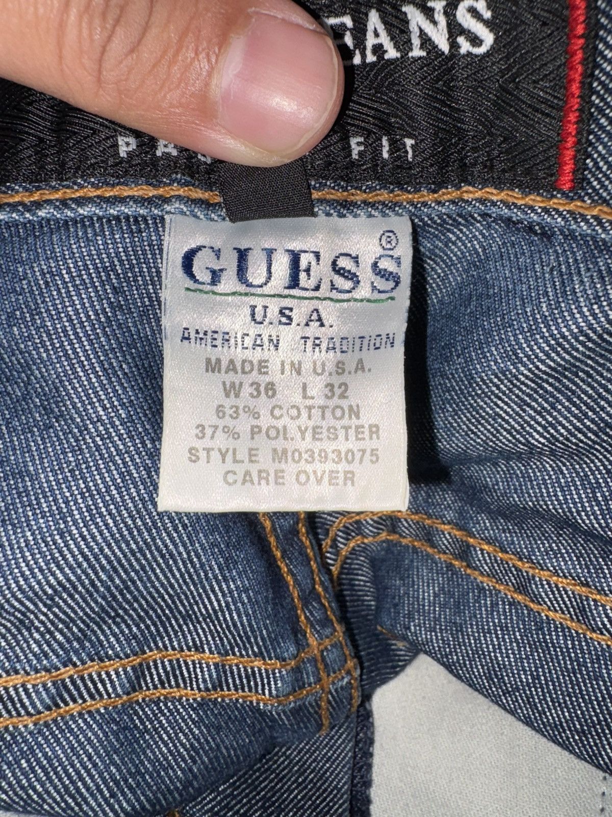 Guess Vintage Guess 075 Pascal Fit 36x32 blue INDIGO made in U.S.A Size US 36 / EU 52 - 12 Thumbnail