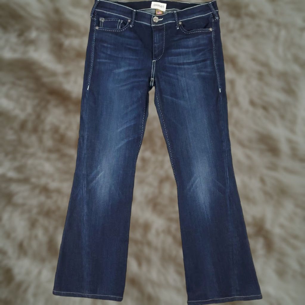 True Religion Jeans Womens Size 32x29 Blue Becca Bootcut Mid Rise Denim