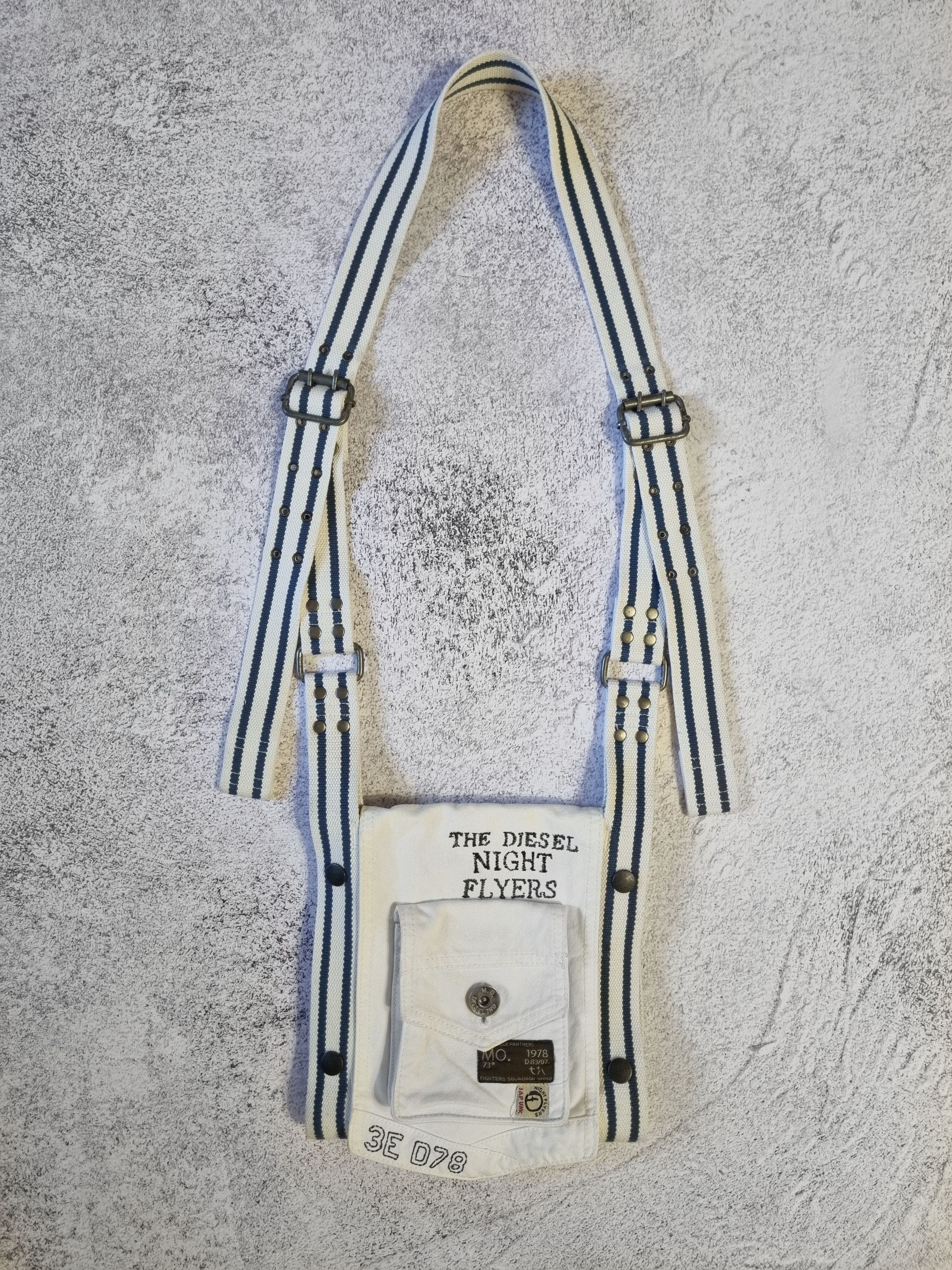 Diesel × Vintage Vintage Diesel Night Flyers Avant Garde Crossbody Bag Size ONE SIZE - 1 Thumbnail