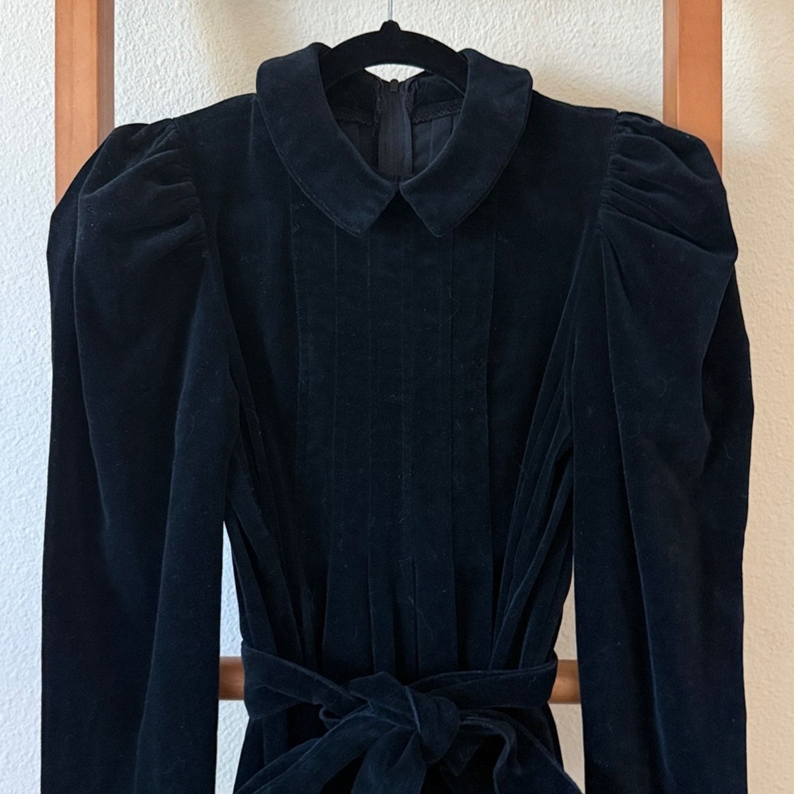 Laura Ashley Vintage Laura, Ashley puff sleeve pleat front black dress 6 Size M / US 6-8 / IT 42-44 - 5 Thumbnail