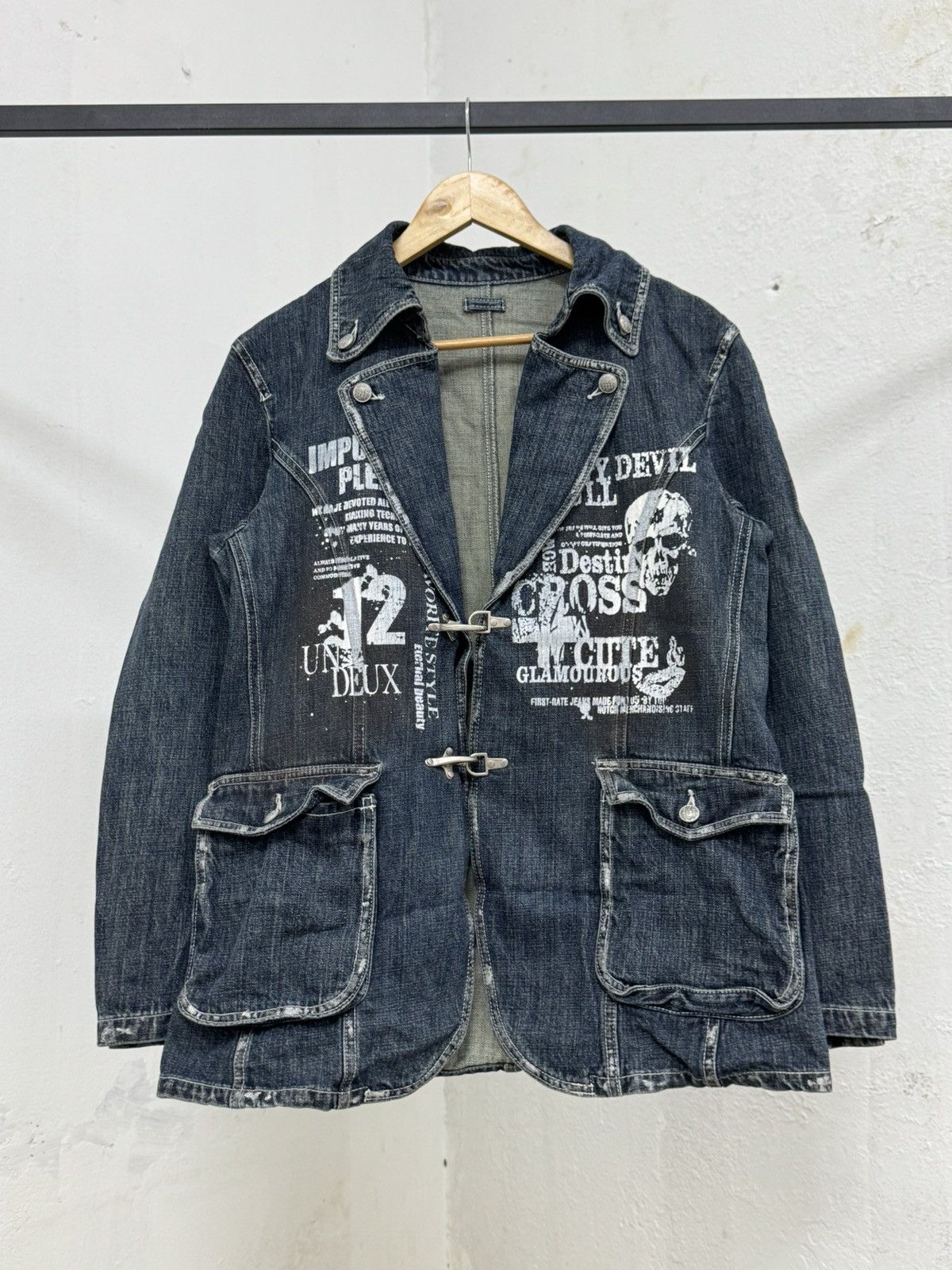 If Six Was Nine 2000s Japanese Brand Skull Punk Denim Blazer Size US L / EU 52-54 / 3 - 1 Thumbnail