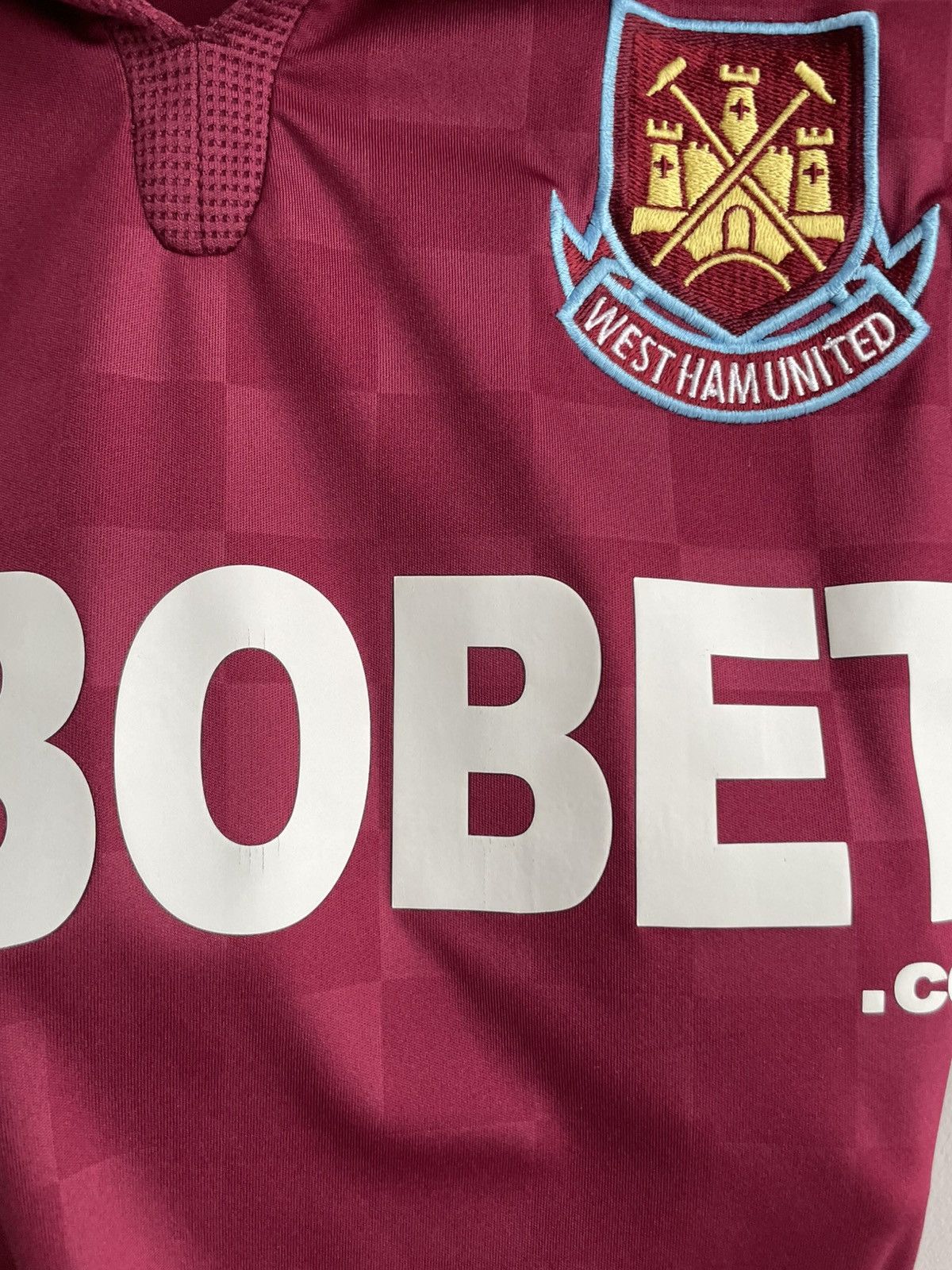 Umbro West Ham United 2009 2010 Home Football Shirt Soccer Jersey Size US L / EU 52-54 / 3 - 9 Thumbnail