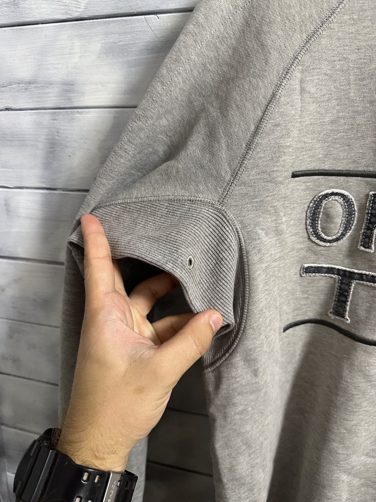 Vintage Very Rare Vintage Sweatshirt Nike Oregon Swoosh Y2K Size US S / EU 44-46 / 1 - 7 Thumbnail