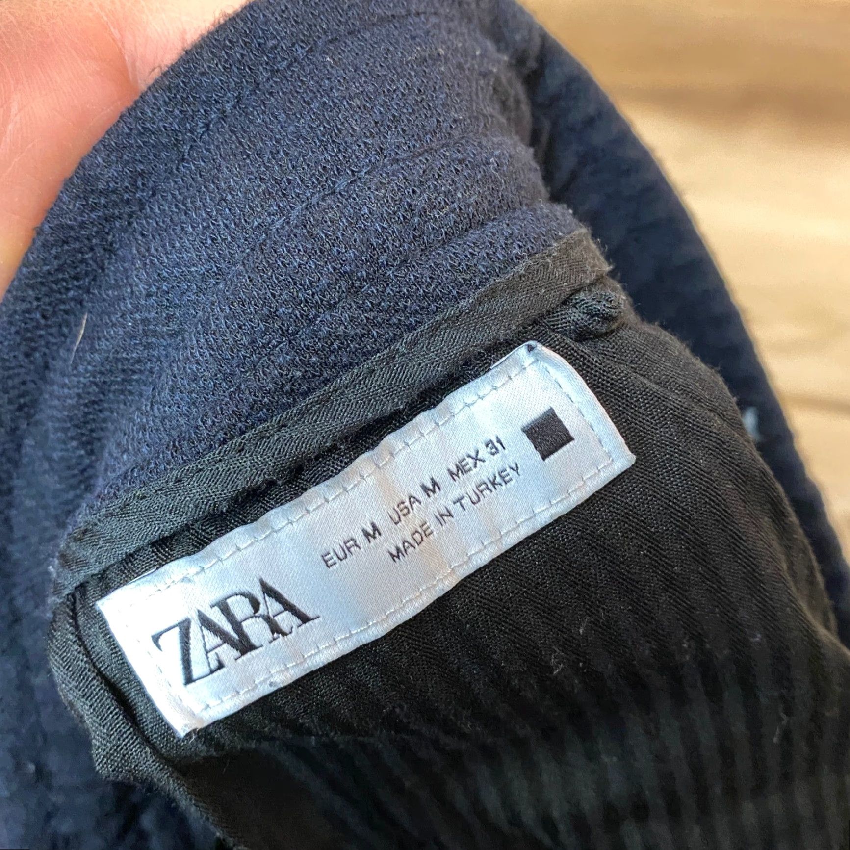 Zara ZARA Men Navy Blue Textured Drawstring Waist Shorts M Size US 31 - 2 Thumbnail
