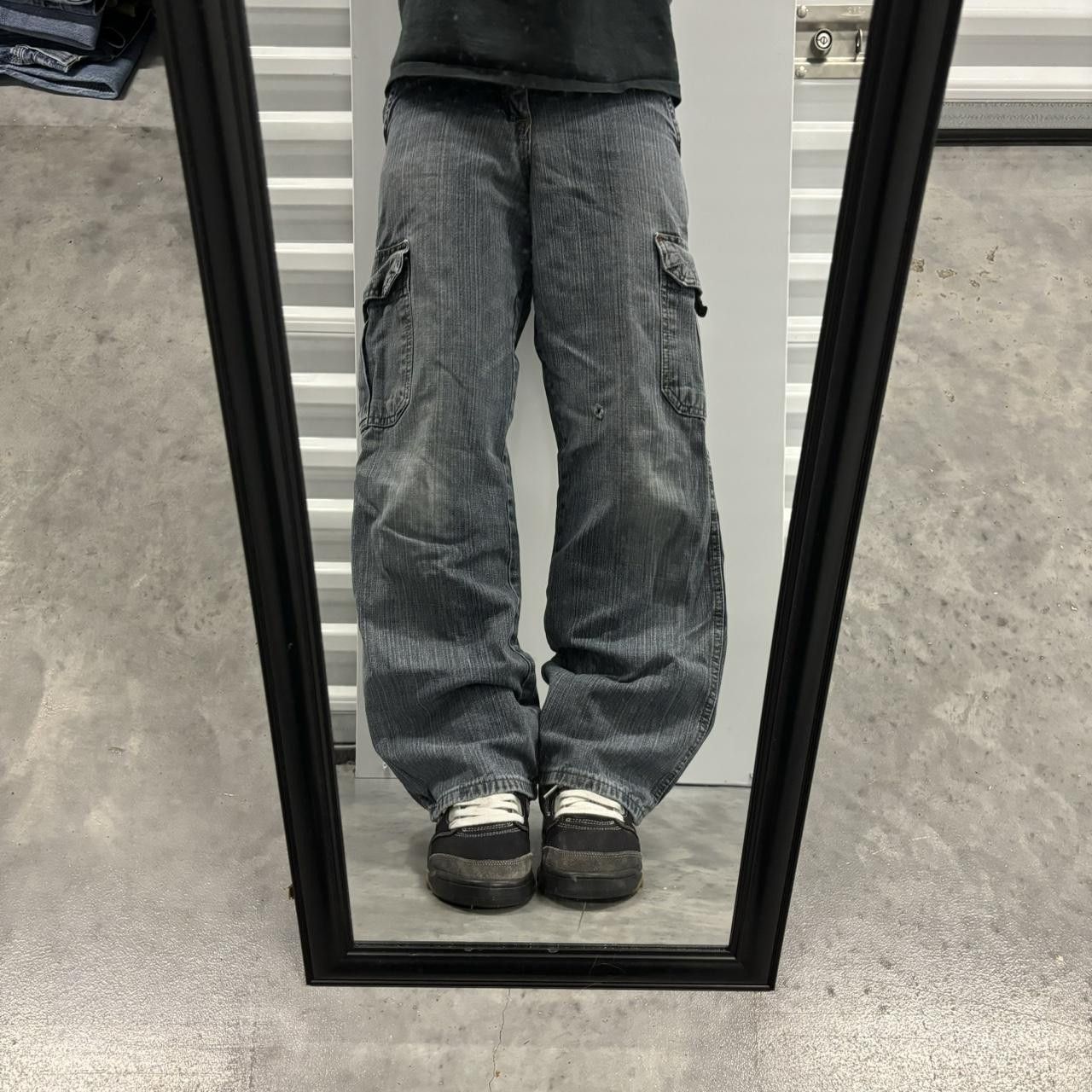 Japanese Brand × Vintage Crazy Vintage Y2K/2000s Grunge Dark Wash Skater Cargo Denim Jeans! Size US 27 - 1 Thumbnail