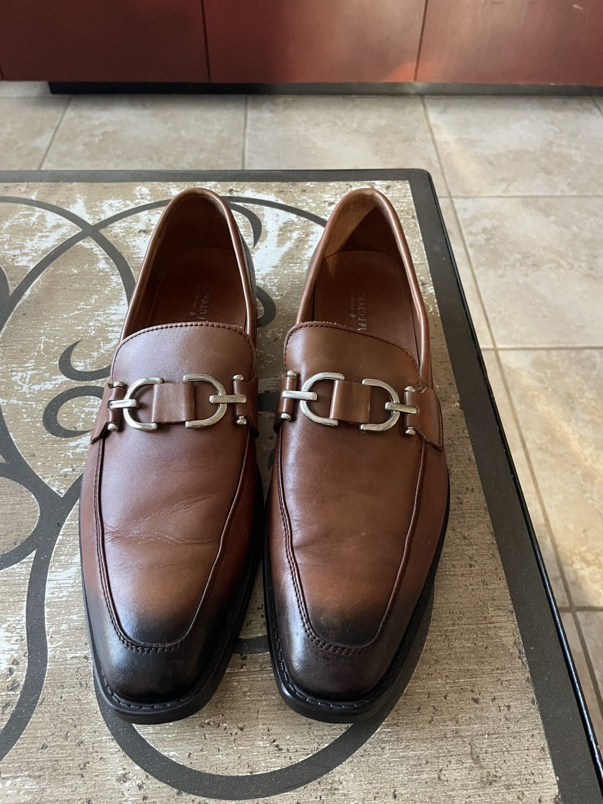 Donald Pliner Bryc2 Saddle Baby Calf slip on loafers Size US 10 / EU 43 - 2 Thumbnail