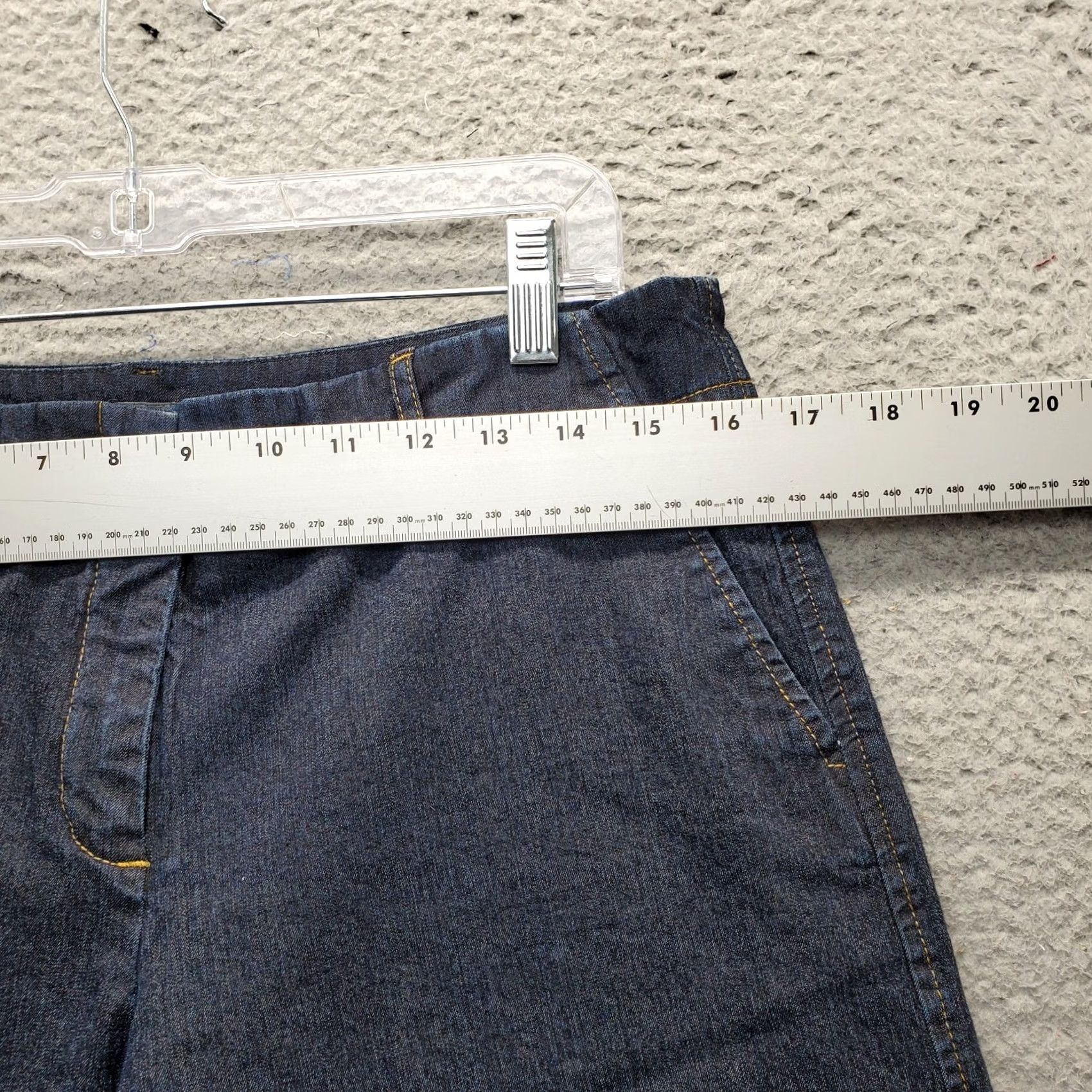 Vintage Josephine Chaus Jeans Capri Womens 10 Blue Denim High Rise Wide Leg 5-Pocket Stretch Cotton Size 32" / US 10 / IT 46 - 5 Thumbnail