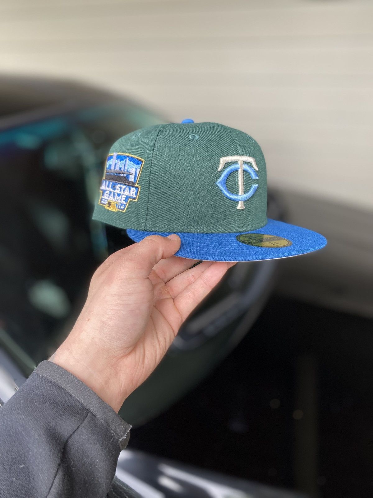 image of Hat Club x New Era 7 3/8 Minnesota Twins (Treacherous Twins) in Green/Blue, Men's