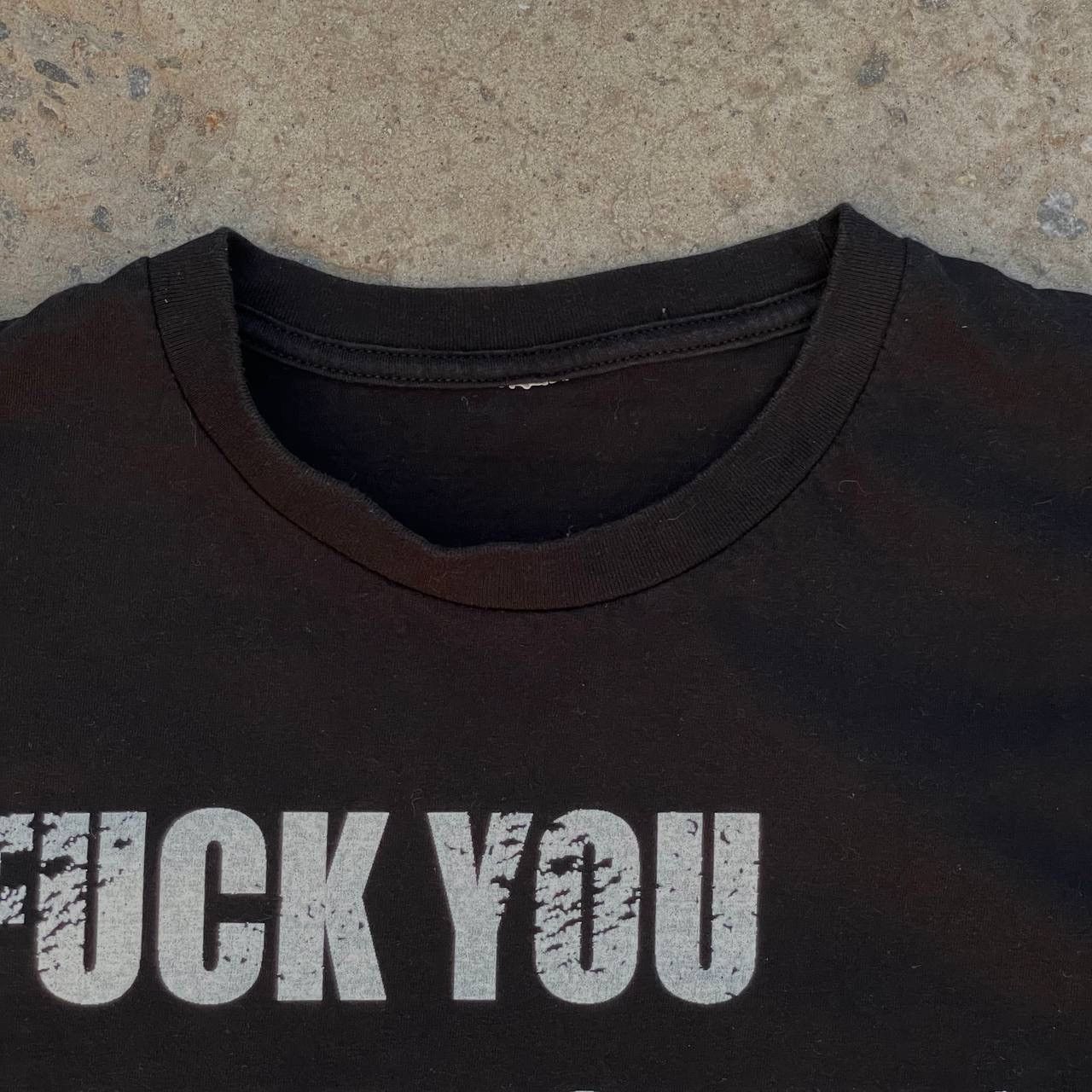 20471120 Vintage Fuck You Fucking Fuck T-shirts Band Joke Humor Y2K Size US L / EU 52-54 / 3 - 7 Thumbnail