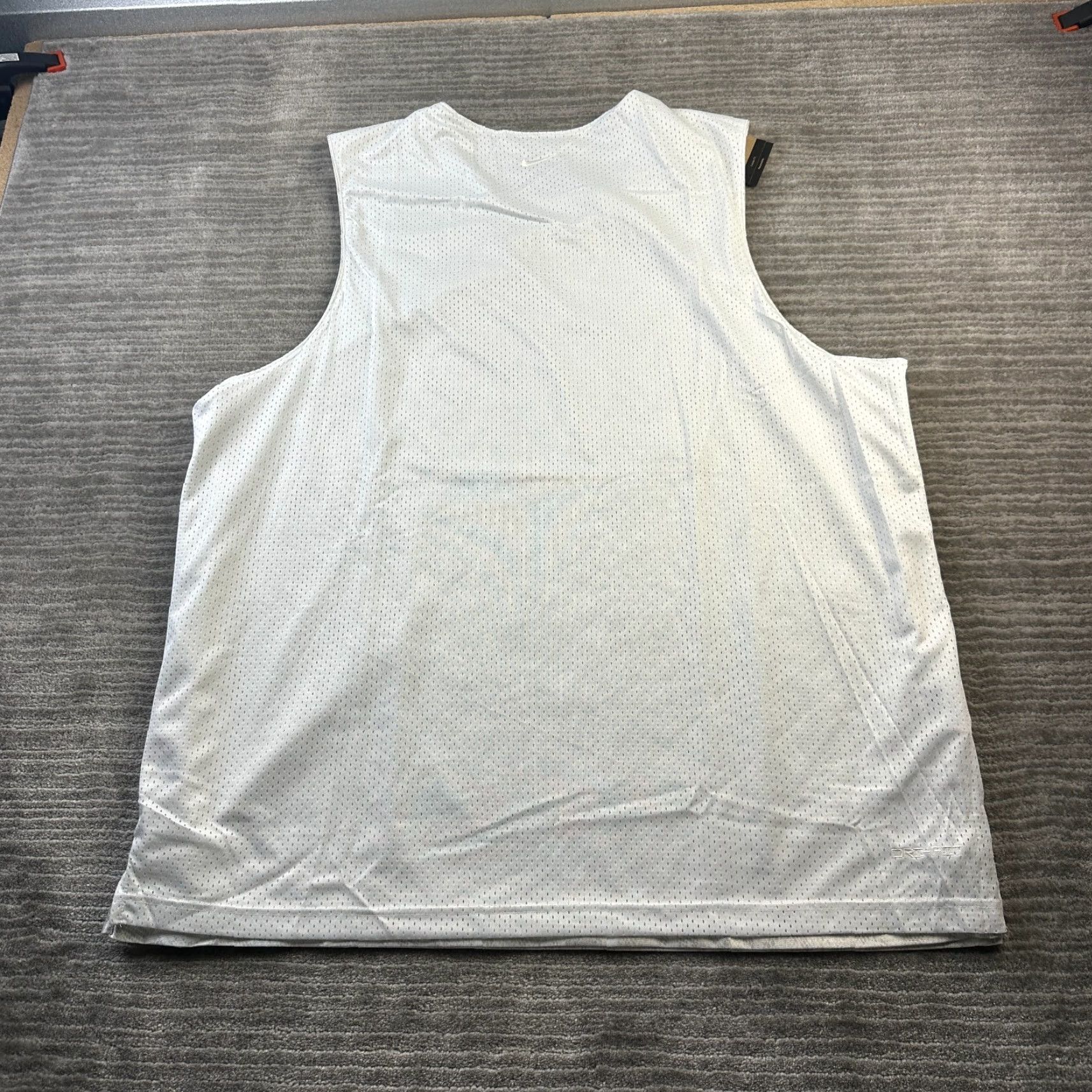 Nike VINTAGE Nike Shirt Mens 2XL XXL Halo Kobe Bryant Dri Fit Reversible Basketball Jersey Size US XXL / EU 58 / 5 - 5 Thumbnail