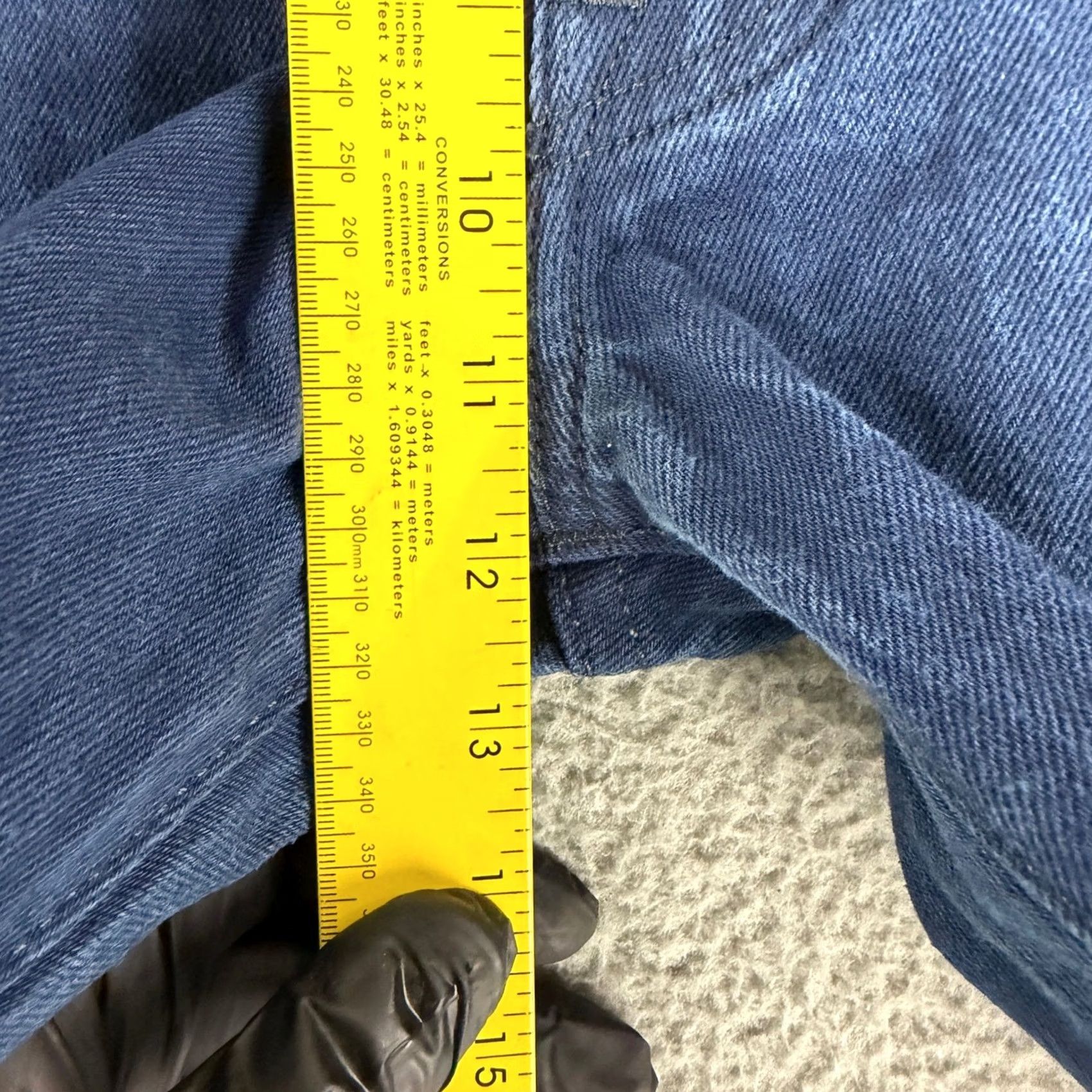 Levi's VINTAGE Levis 501 Original Fit Jeans Mens 36x30 Blue Straight Leg Button Fly Denim Size US 36 / EU 52 - 6 Thumbnail