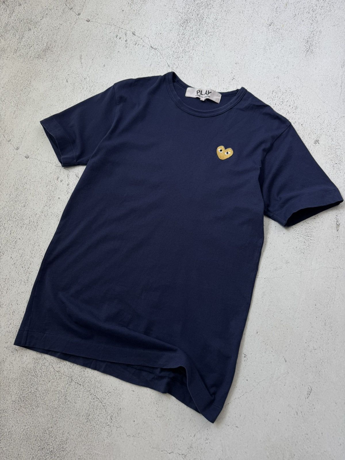 CDG by Comme des Garcons × Comme des Garcons × Japanese Brand Comme Des Garcons CDG Heart Logo Japan Blue Tee Size US L / EU 52-54 / 3 - 2 Thumbnail