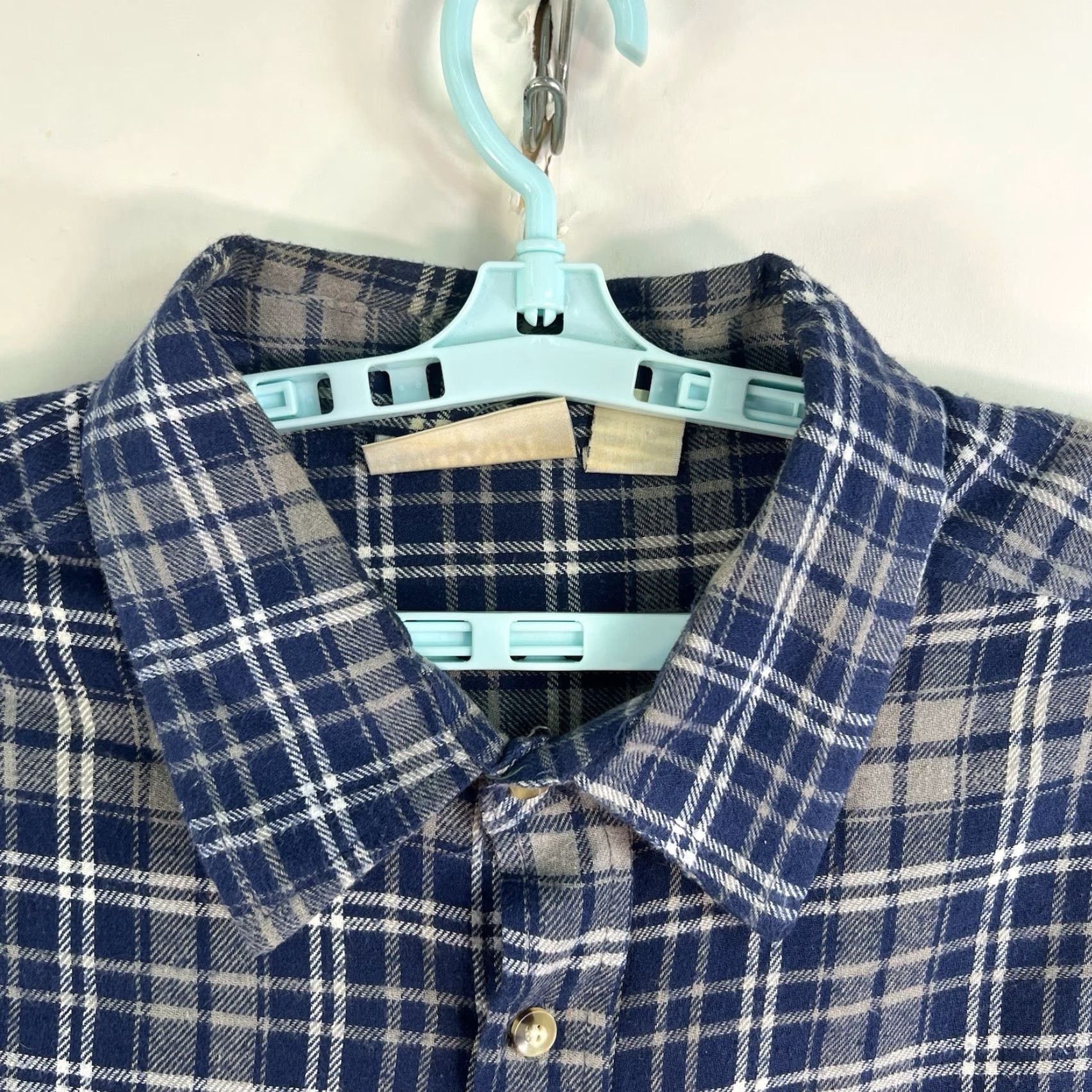 Vintage VINTAGE King Size Plaid Flannel Button-Up Shirt 2XL Men’s Big & Tall Blue 58" Chest Long Sleeve, Relaxed Fit, Casual Workwear, 90s Retro Theme Mens Size US XXL / EU 58 / 5 - 5 Thumbnail