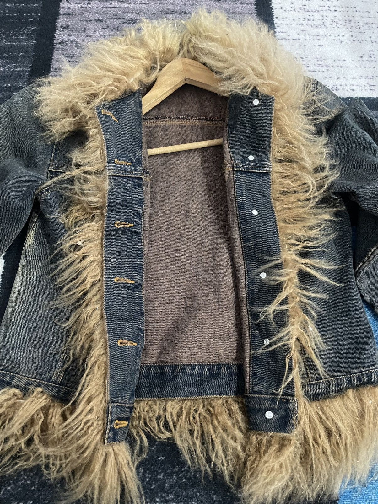 Japanese Brand Vintage Unbrand Faux Fur Collar Denim Jacket Size L / US 10 / IT 46 - 12 Thumbnail