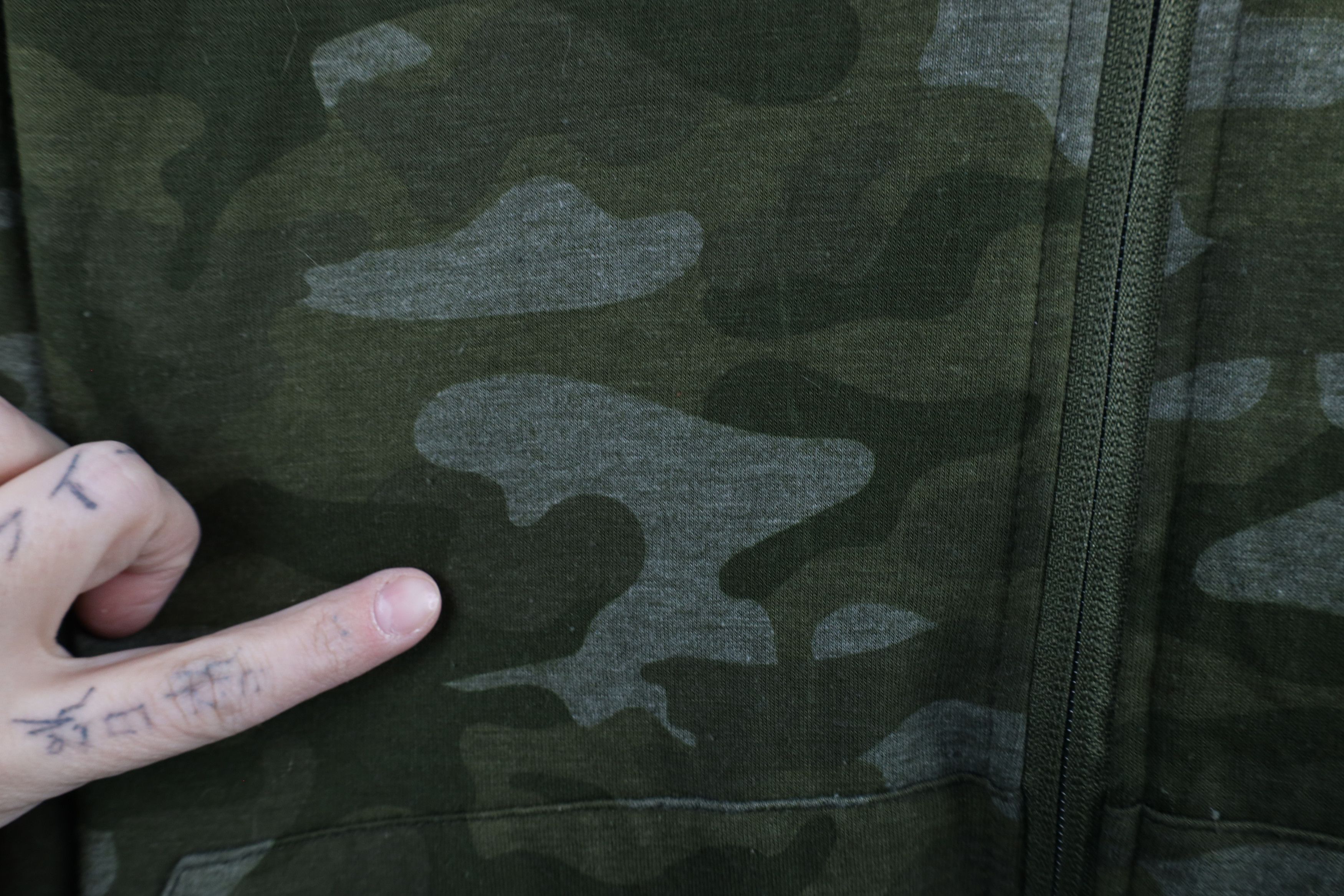 Vintage Vintage 90s Y2K Streetwear Camouflage Full Zip Sweatshirt Size US XXL / EU 58 / 5 - 5 Thumbnail