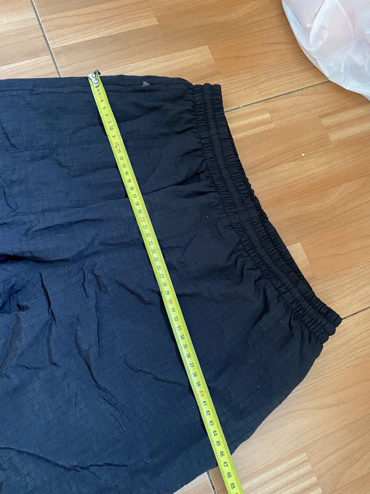 Vintage Vintage Nike sweatpants black nylon Size US 32 / EU 48 - 17 Thumbnail