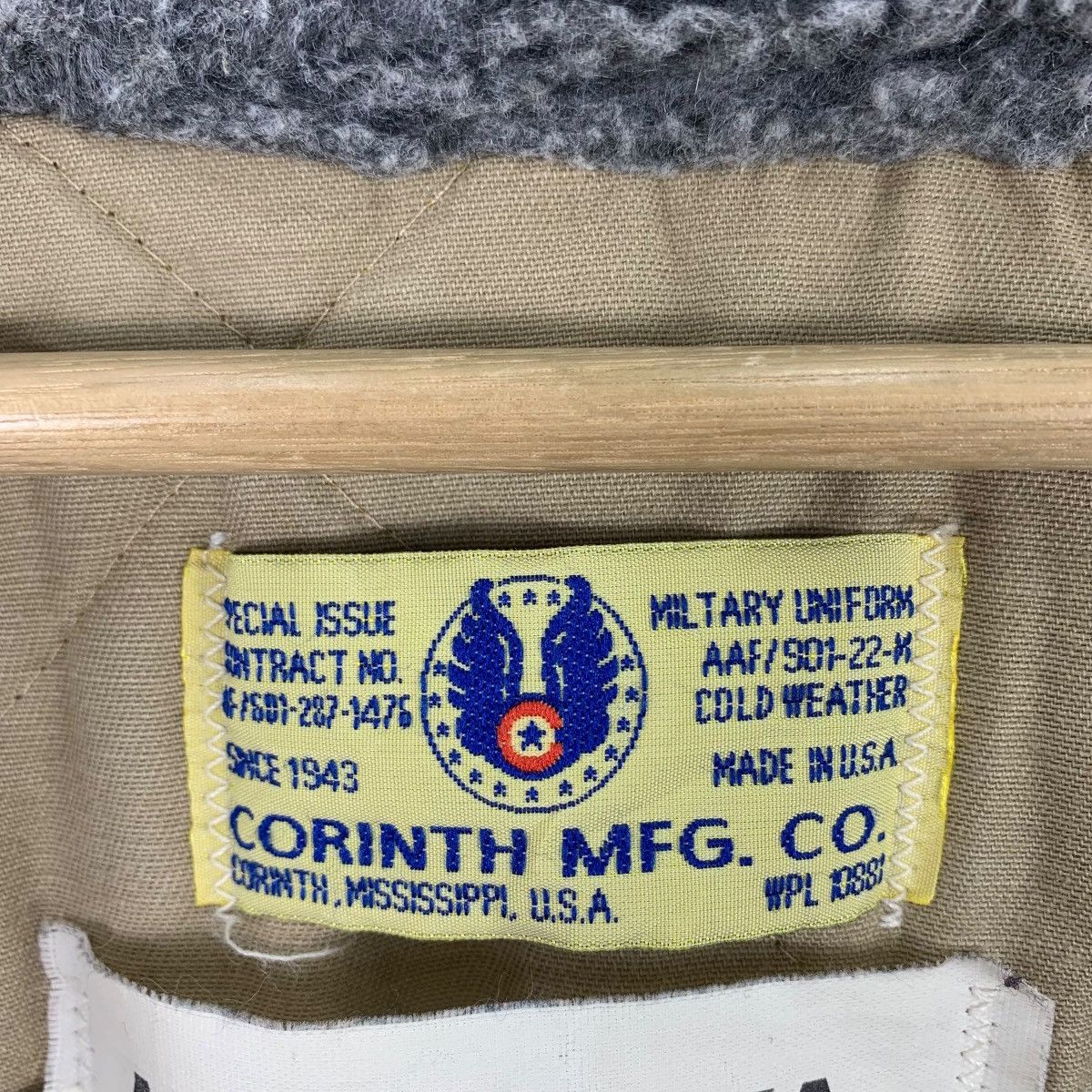 Vintage Vintage CORINTH MFG artic parka furred hooded jacket Size US M / EU 48-50 / 2 - 3 Thumbnail