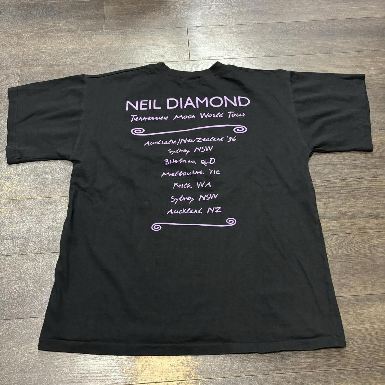 Designer vintage Neil diamond tennesse moon tour t shirt 90s M Size US M / EU 48-50 / 2 - 5 Thumbnail