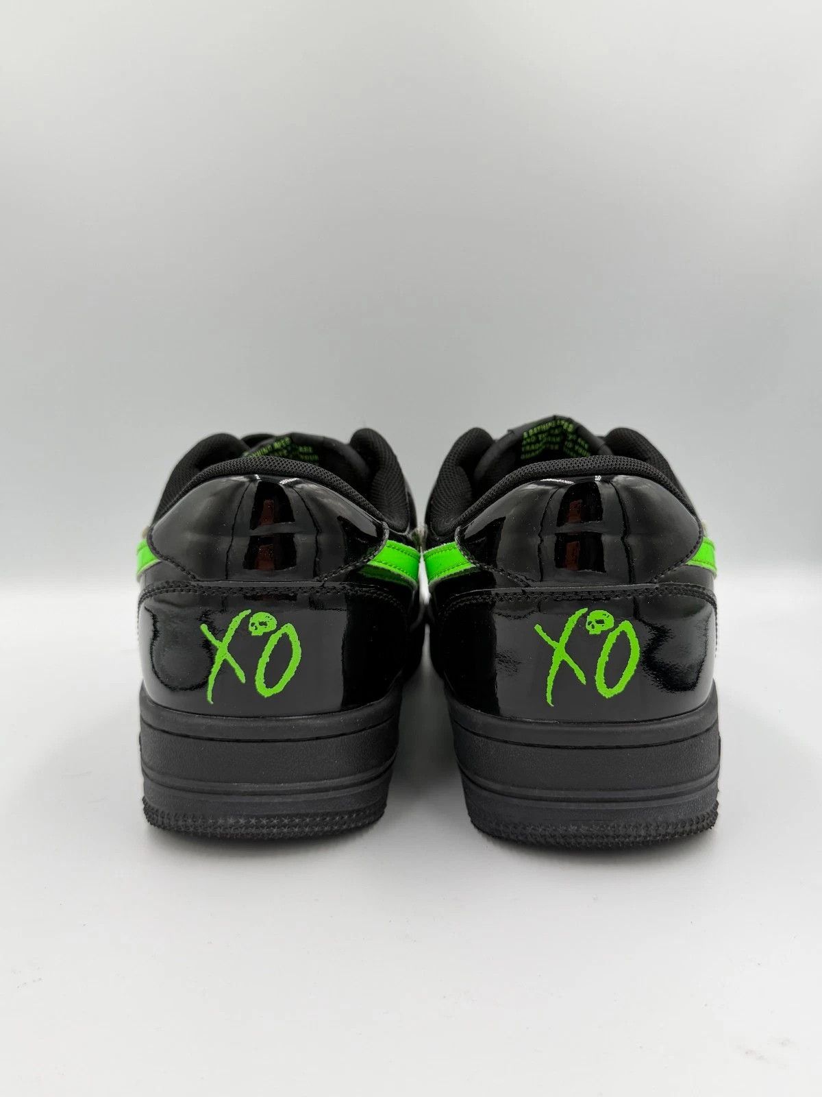 Bape × XO XO x BAPE Bapesta M2 Low Black Green Patent The Weeknd Size US 10.5 / EU 43-44 - 3 Thumbnail