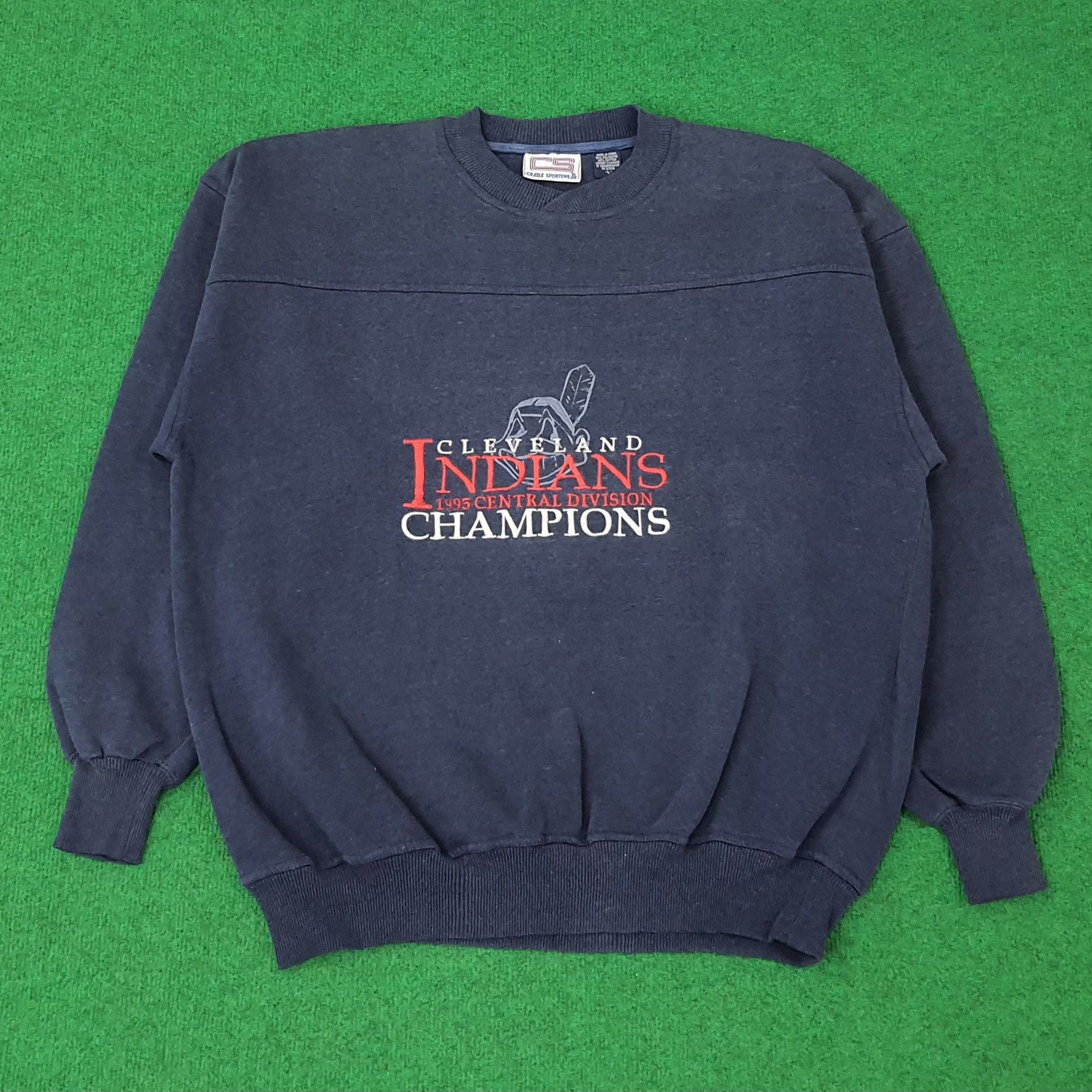 MLB Vintage Cleveland Indians Champions MLB Sweatshirt C253N23 Size US L / EU 52-54 / 3 - 1 Thumbnail