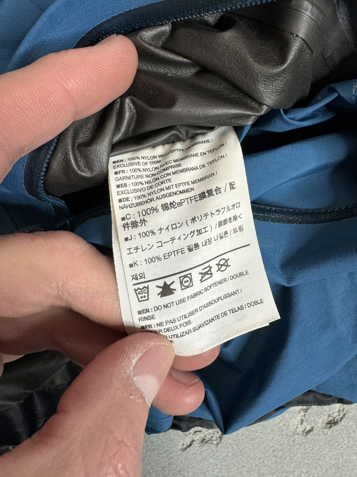 Arc'teryx × Goretex Arcteryx gore tex jacket Size US M / EU 48-50 / 2 - 18 Thumbnail