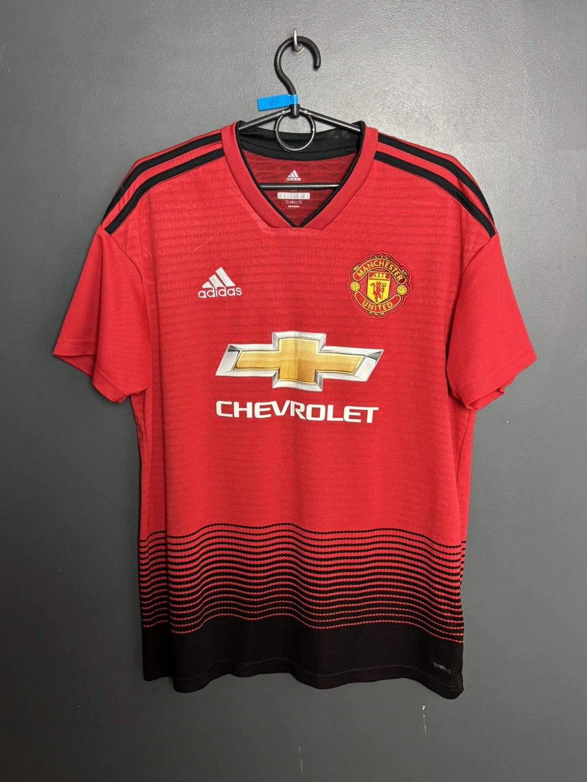 Adidas Manchester United 18/19 Home Football Jersey T-Shirt Size US M / EU 48-50 / 2 - 1 Thumbnail
