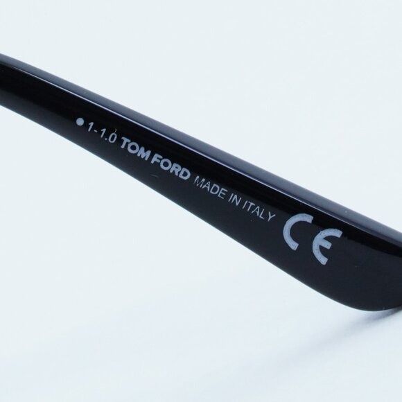 Tom Ford Tom Ford Kira FT0821 01D Sunglasses Black/Gold Cat Eye Frame Size ONE SIZE - 7 Thumbnail
