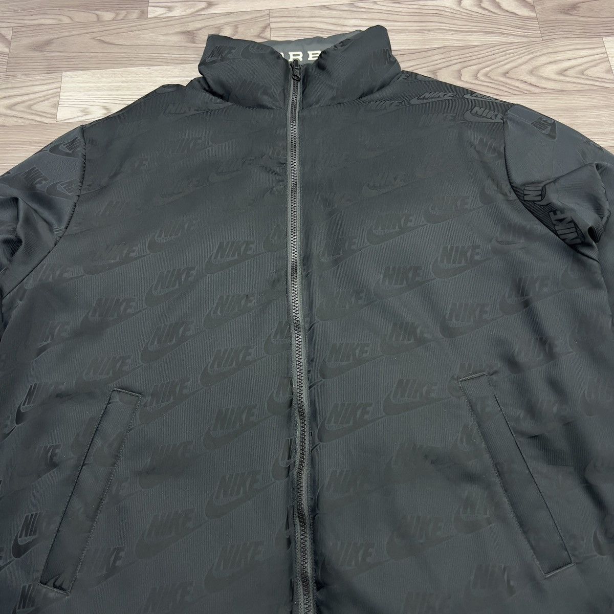 Nike × Supreme Nike x Supreme Reversible Puffer Jacket Size US M / EU 48-50 / 2 - 14 Thumbnail