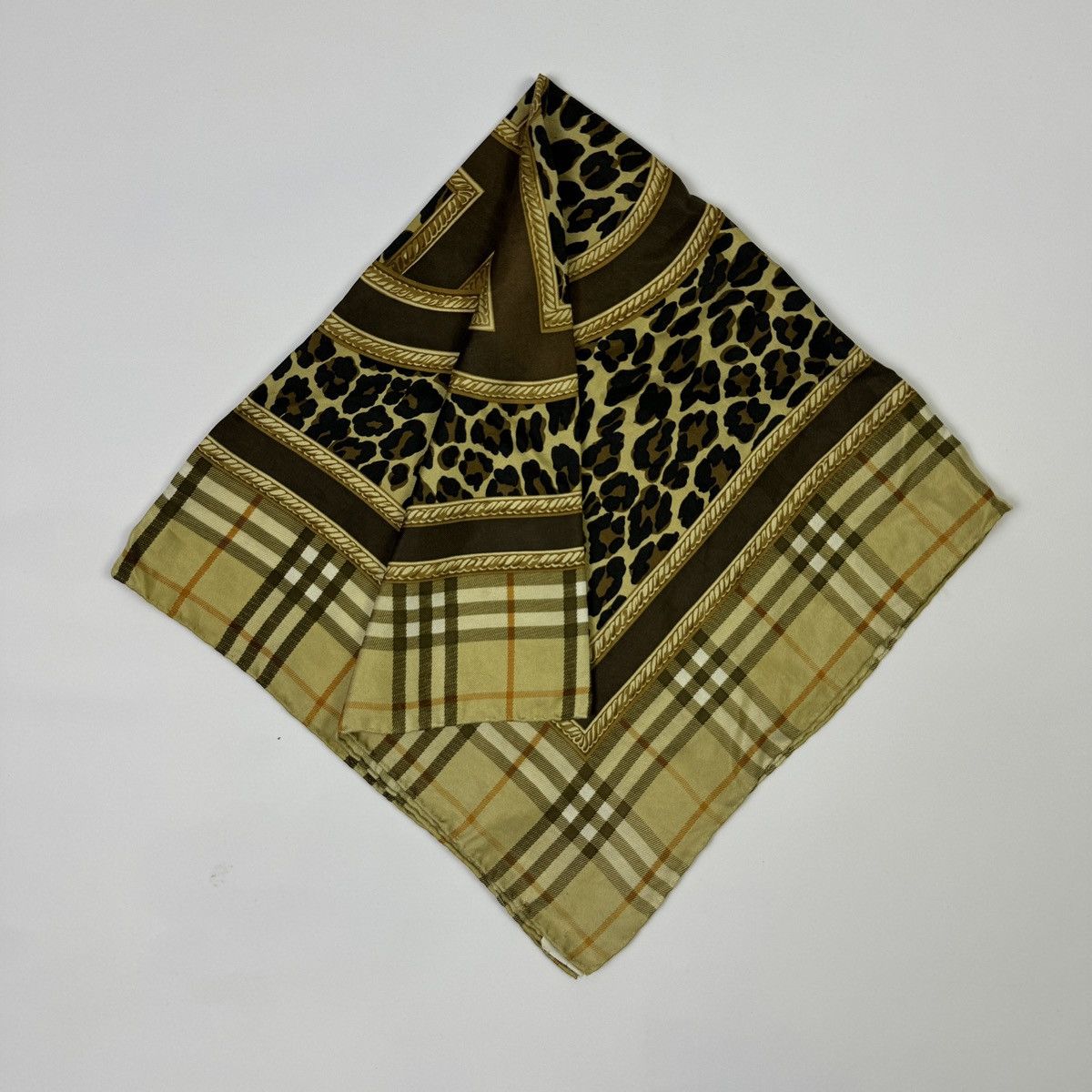 Burberry Vintage Burberry Silk Scarf Size ONE SIZE - 3 Thumbnail