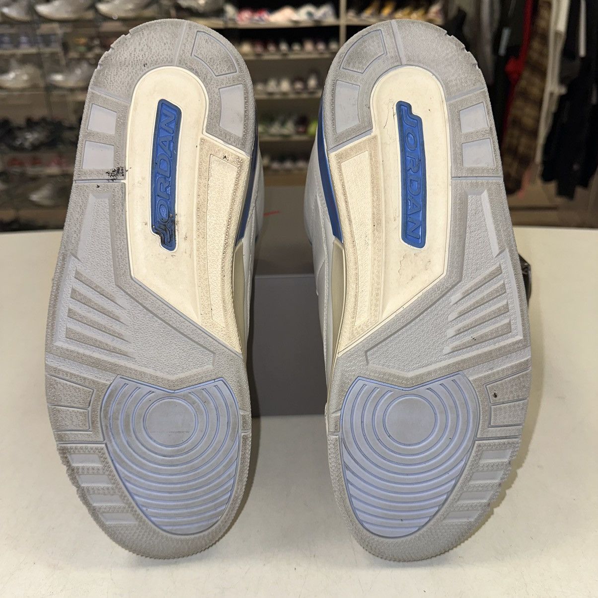 Jordan Brand Size 11.5 - Air Jordan 3 Retro Lucky Shorts - CT8532-101 Size US 11.5 / EU 44-45 - 5 Thumbnail