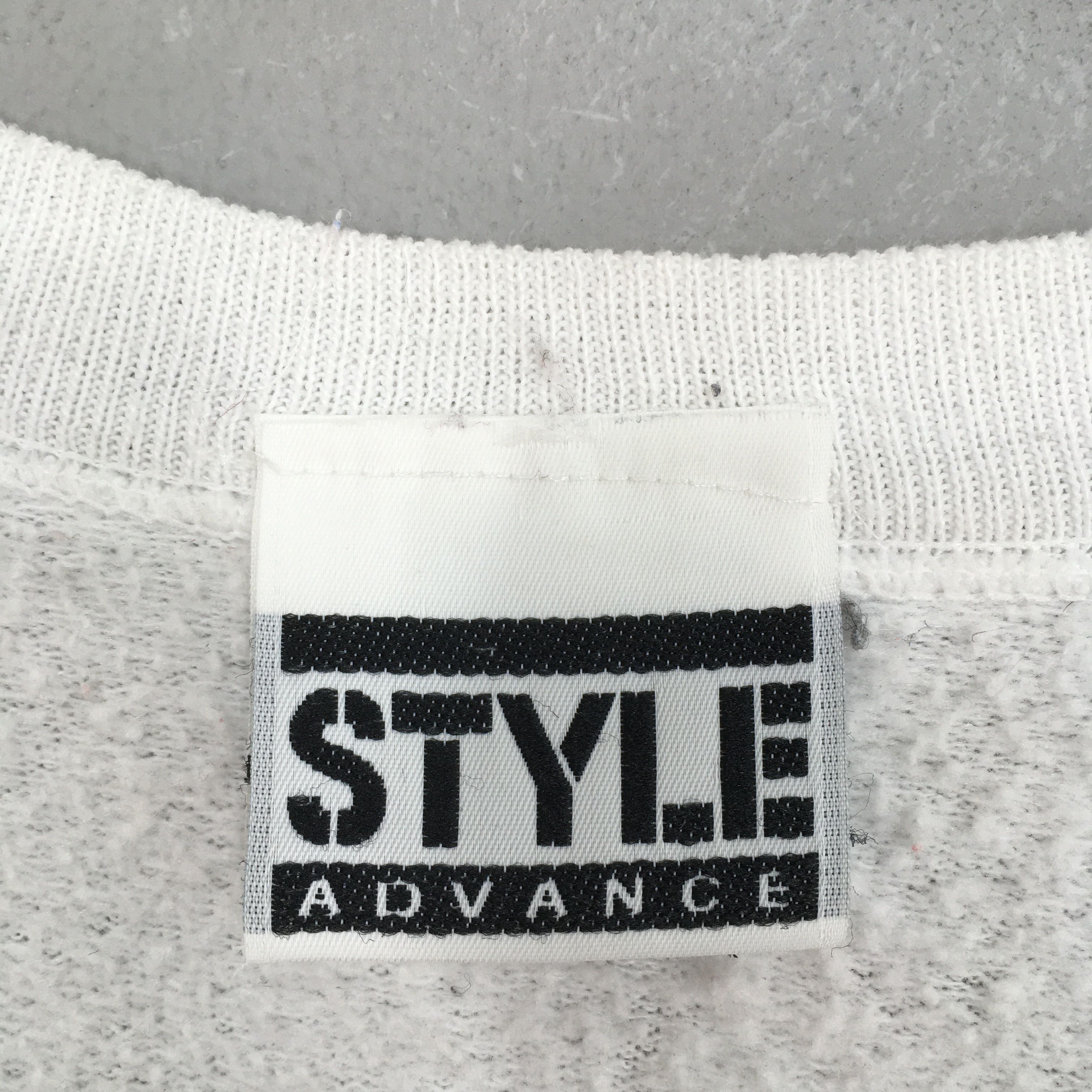 Vintage Vintage 1990s Mr Golf White Sweatshirt XLarge Size US XL / EU 56 / 4 - 5 Thumbnail
