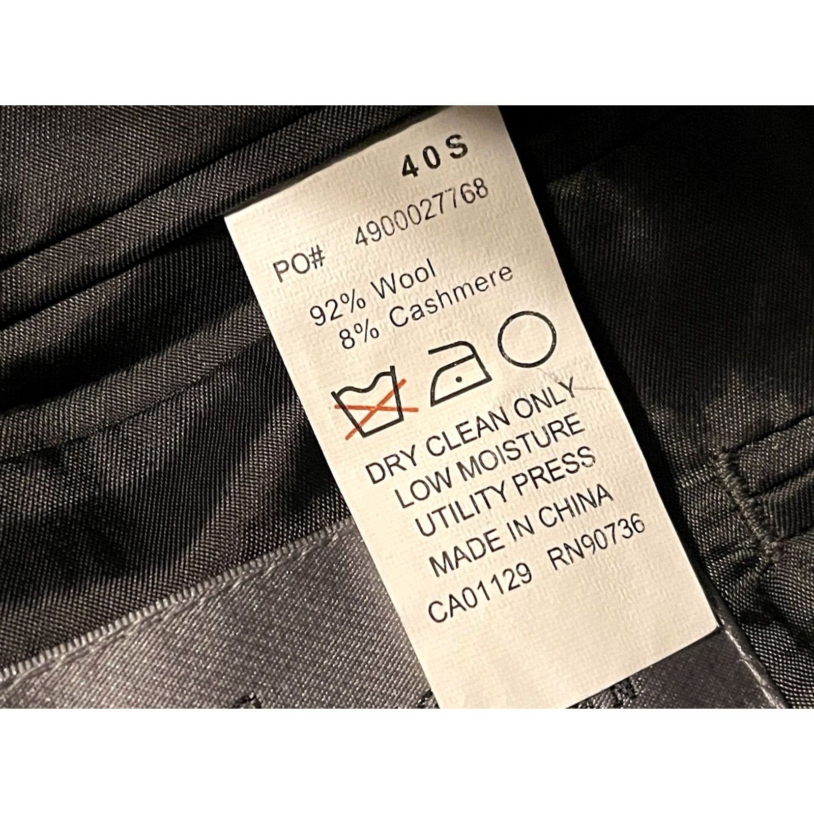 Ralph Lauren Lauren Ralph Lauren Blazer Wool/Cashmere Plaid 40S Gray Mens Blazer Jacket - 2 Button - 4 Button Sleeve Cuffs - Short Length - Silver Label New! Size US L / EU 52-54 / 3 - 6 Thumbnail