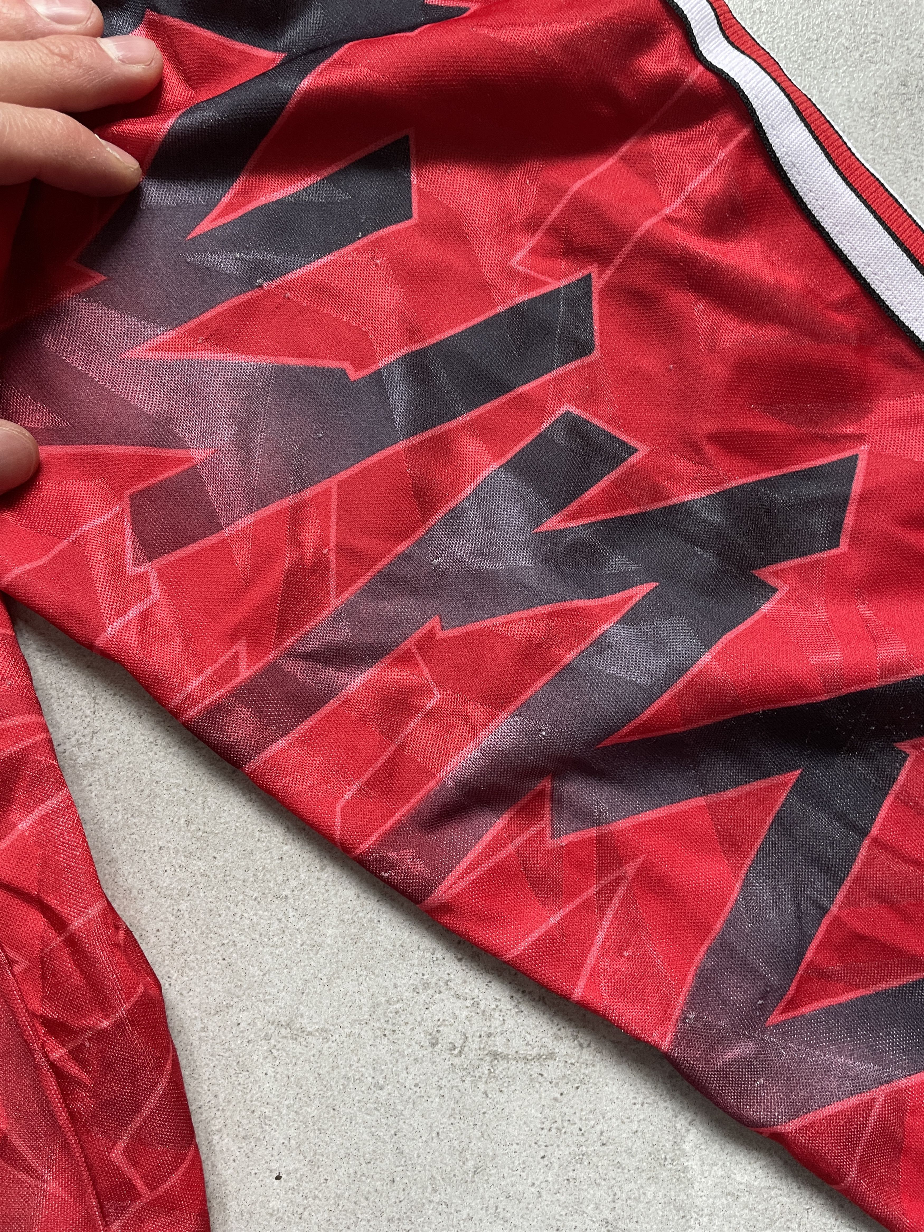 Adidas VINTAGE 90S ADIDAS RED BLOKECORE TEMPLATE LONGSLEEVE JERSEY Size US L / EU 52-54 / 3 - 6 Thumbnail