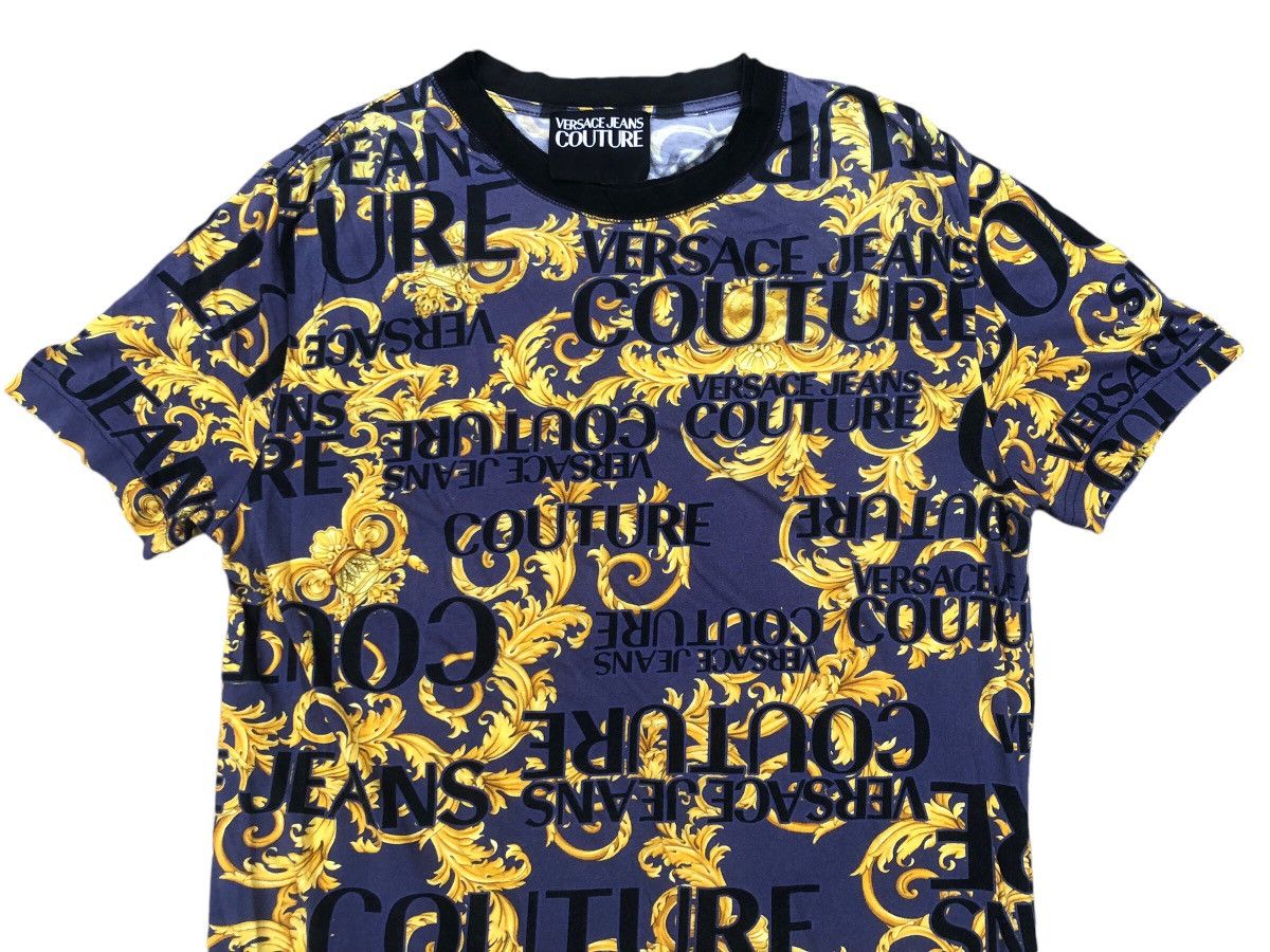 Versace Auth VERSACE JEANS COUTURE All-Over Print Medusa T-Shirt Size US M / EU 48-50 / 2 - 3 Thumbnail