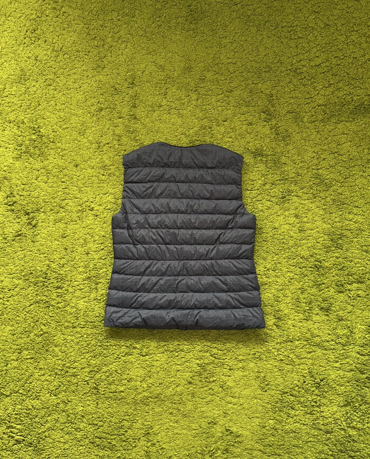 Uniqlo 🇯🇵 Uniqlo Japan checkered puffer down packable vest gilet Size US S / EU 44-46 / 1 - 3 Thumbnail